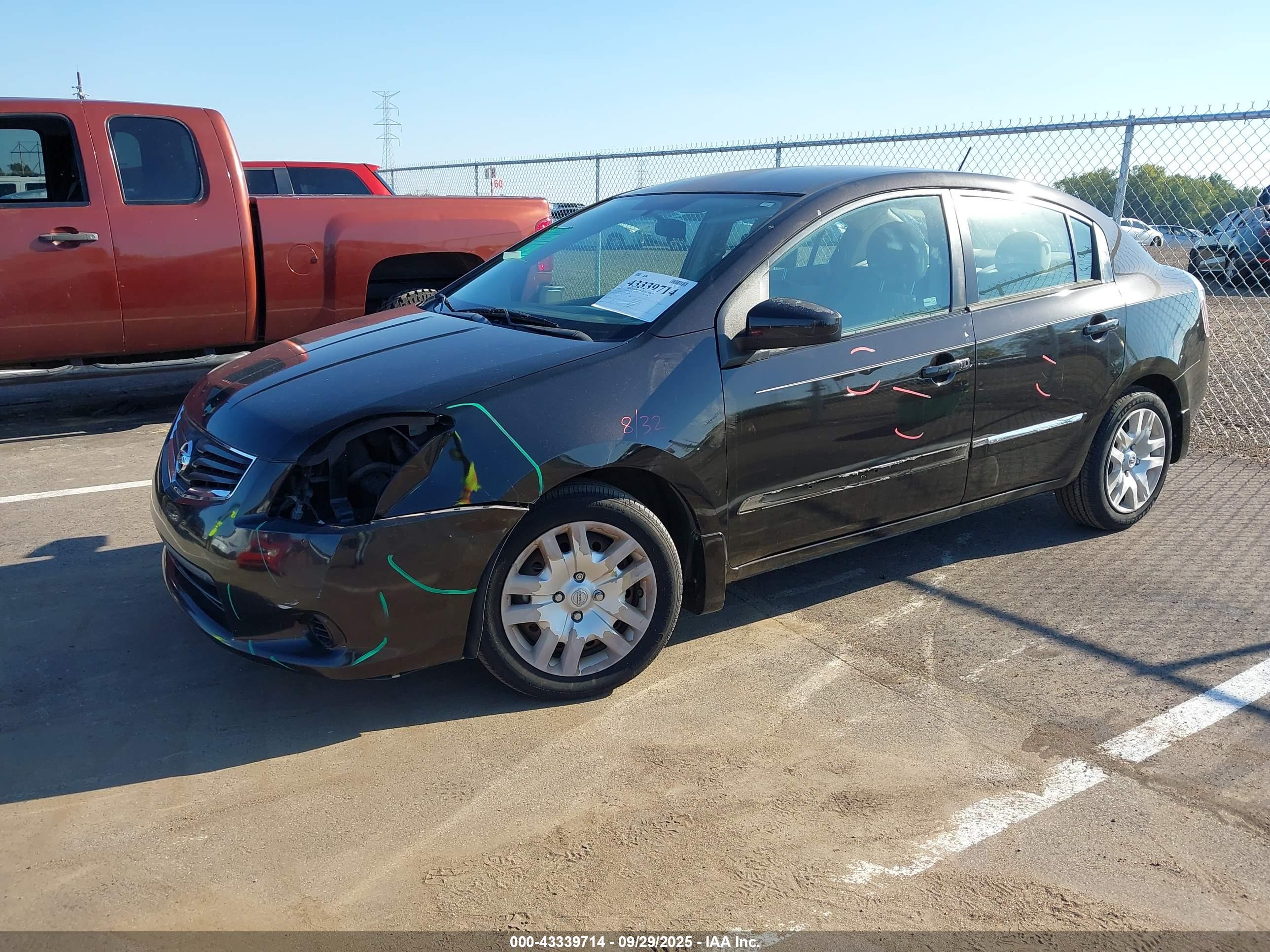 NISSAN SENTRA image 2