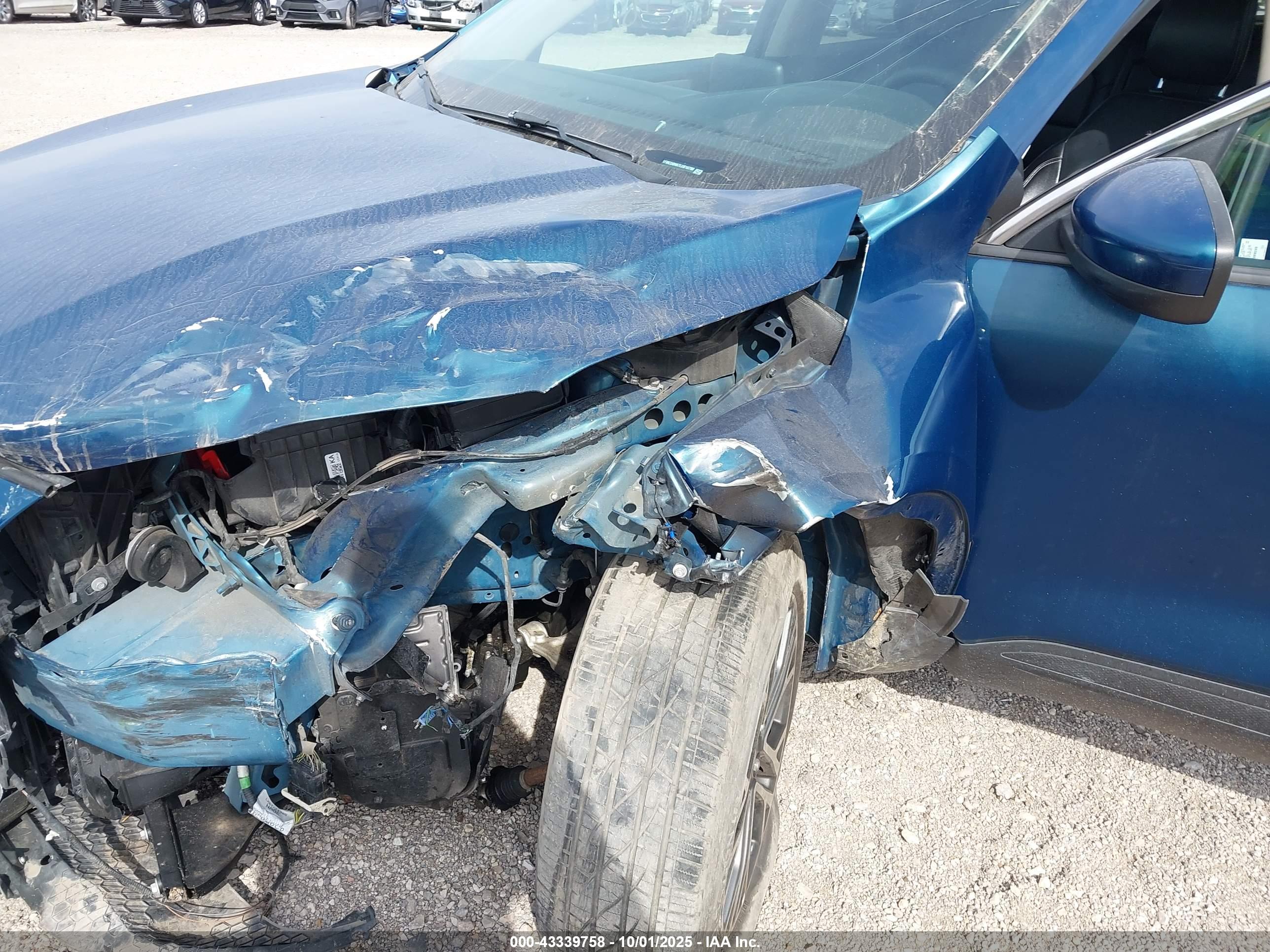 FORD ESCAPE image 6
