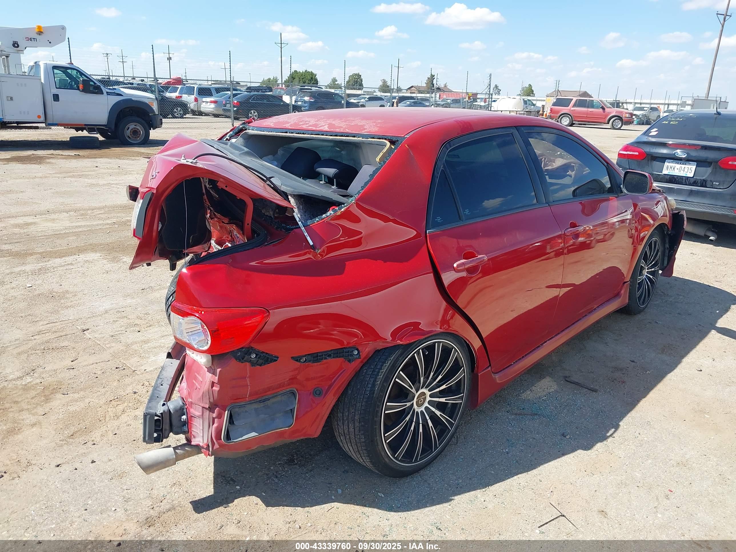 TOYOTA COROLLA image 4