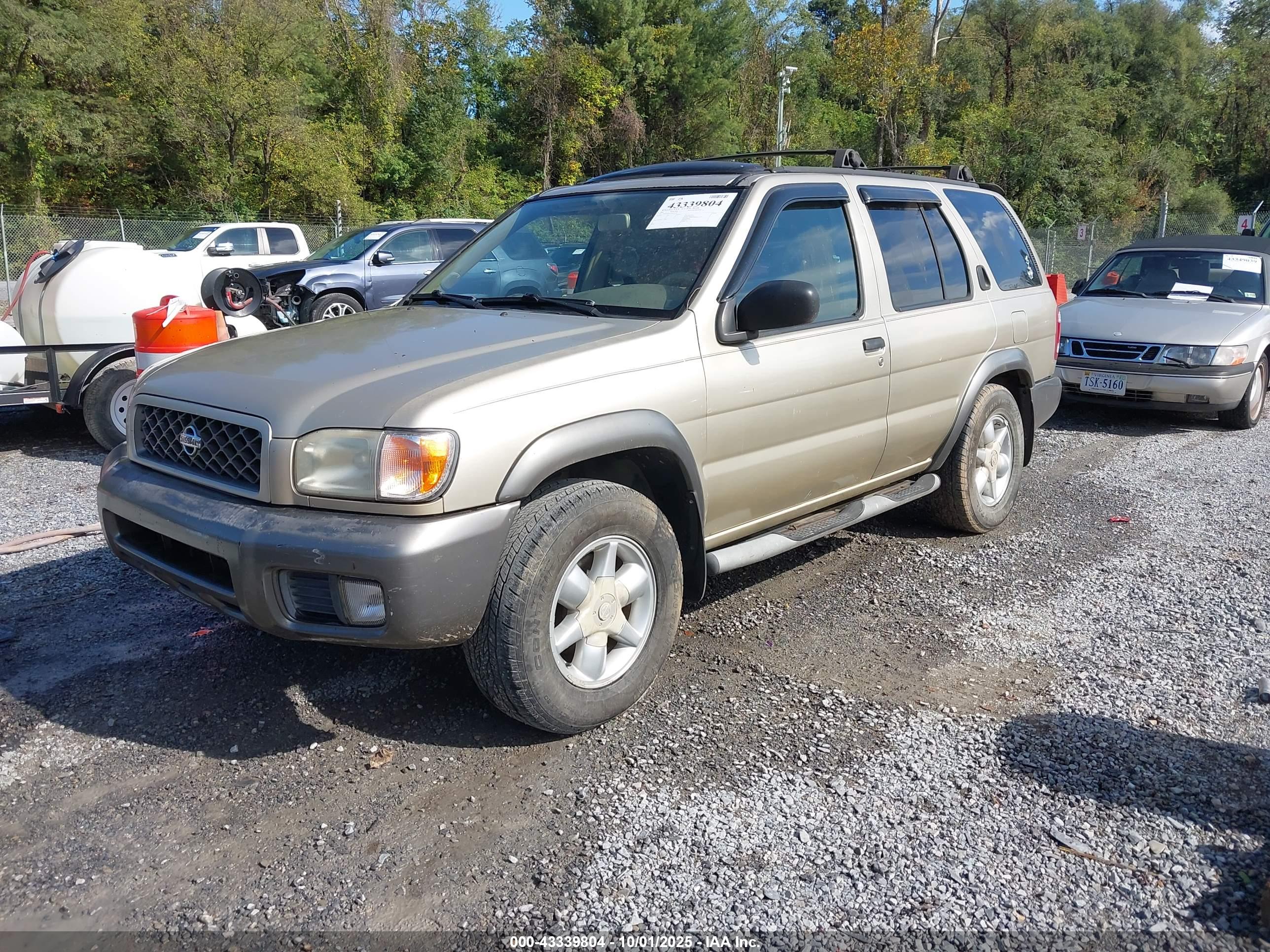 NISSAN PATHFINDER image 2