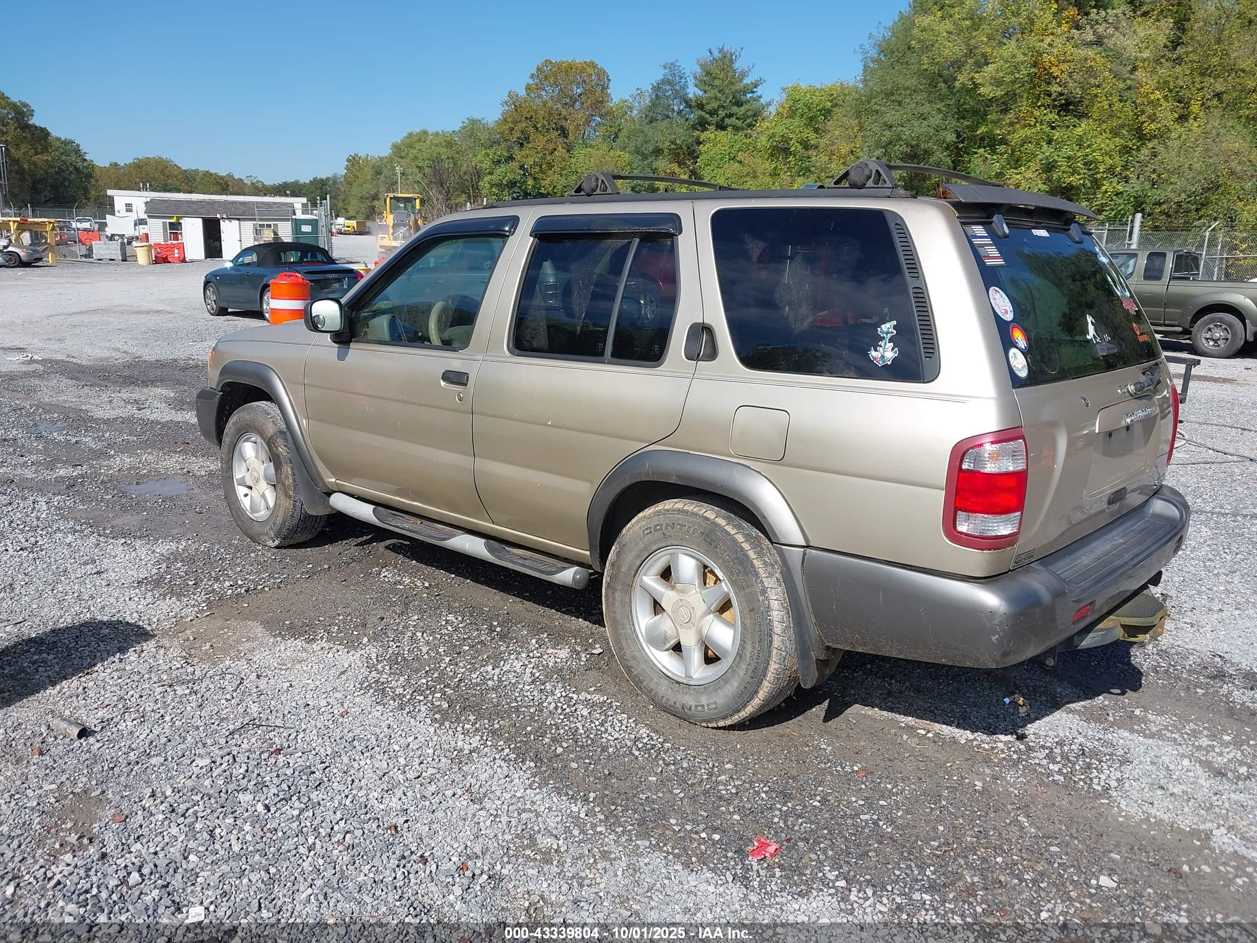 NISSAN PATHFINDER image 3