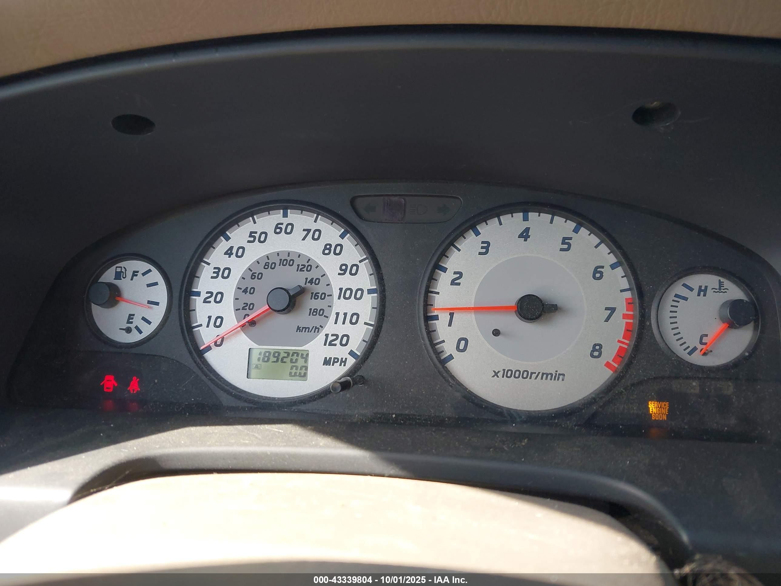 NISSAN PATHFINDER image 7