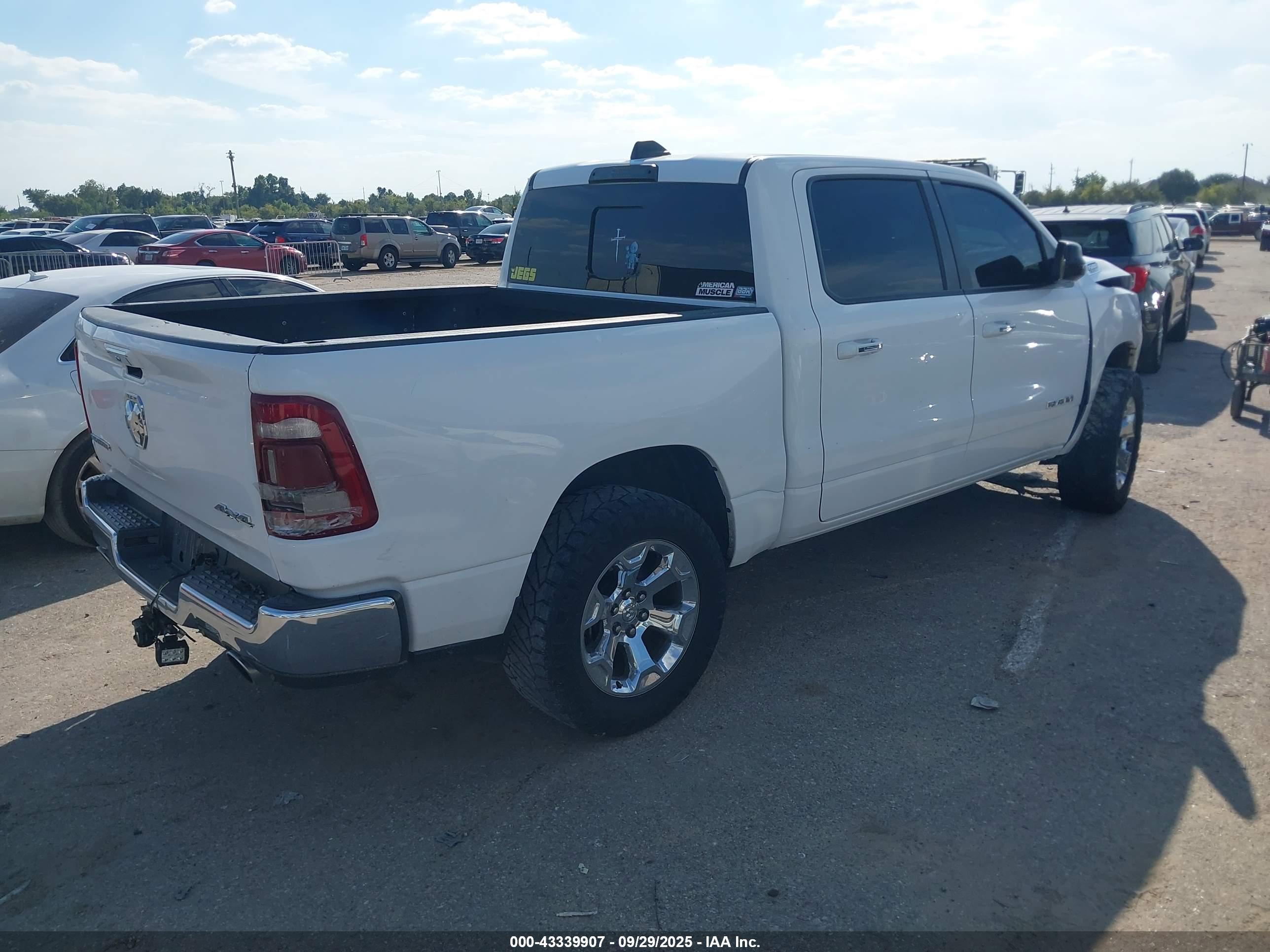 RAM 1500 image 4