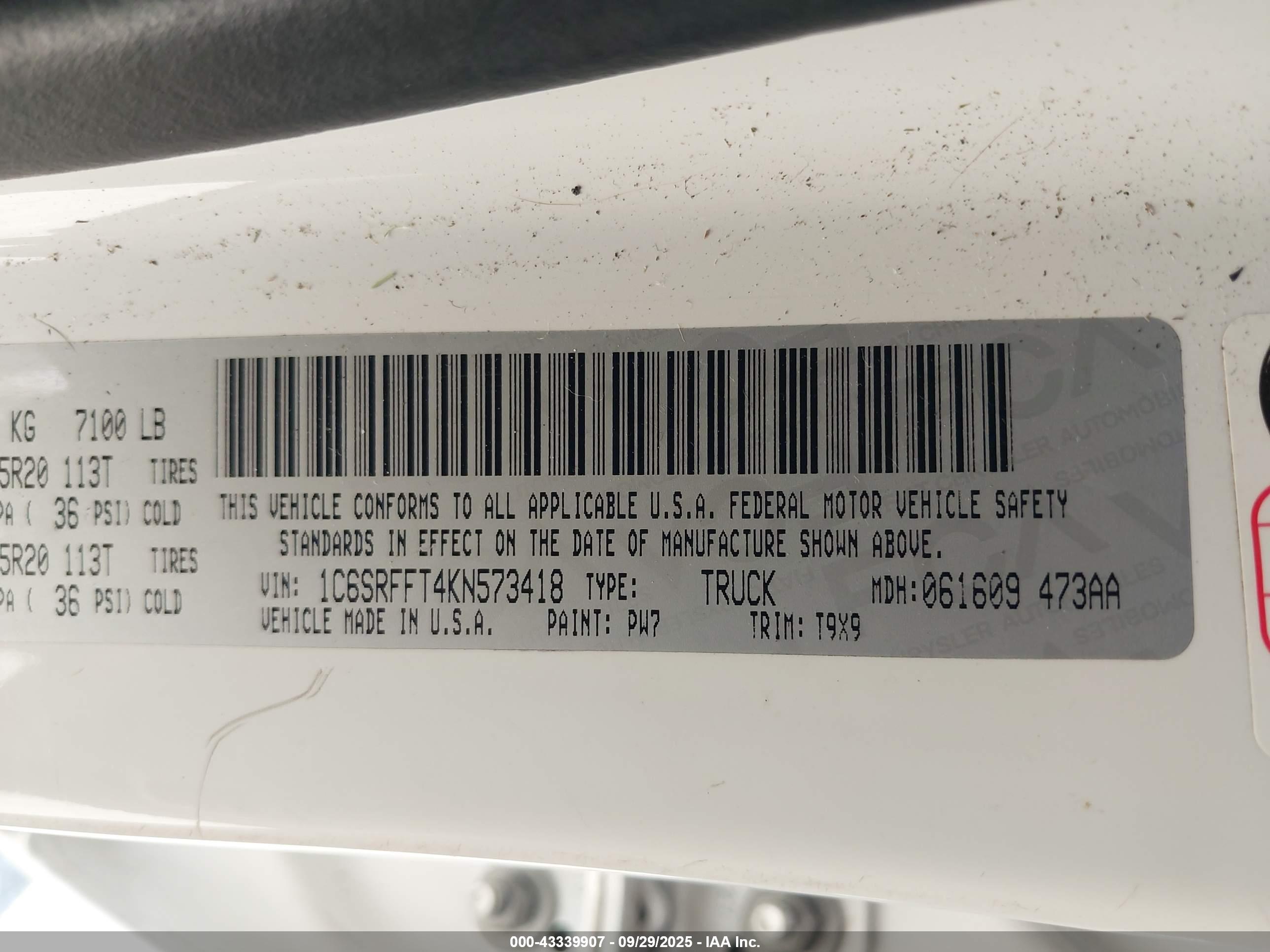 RAM 1500 image 9