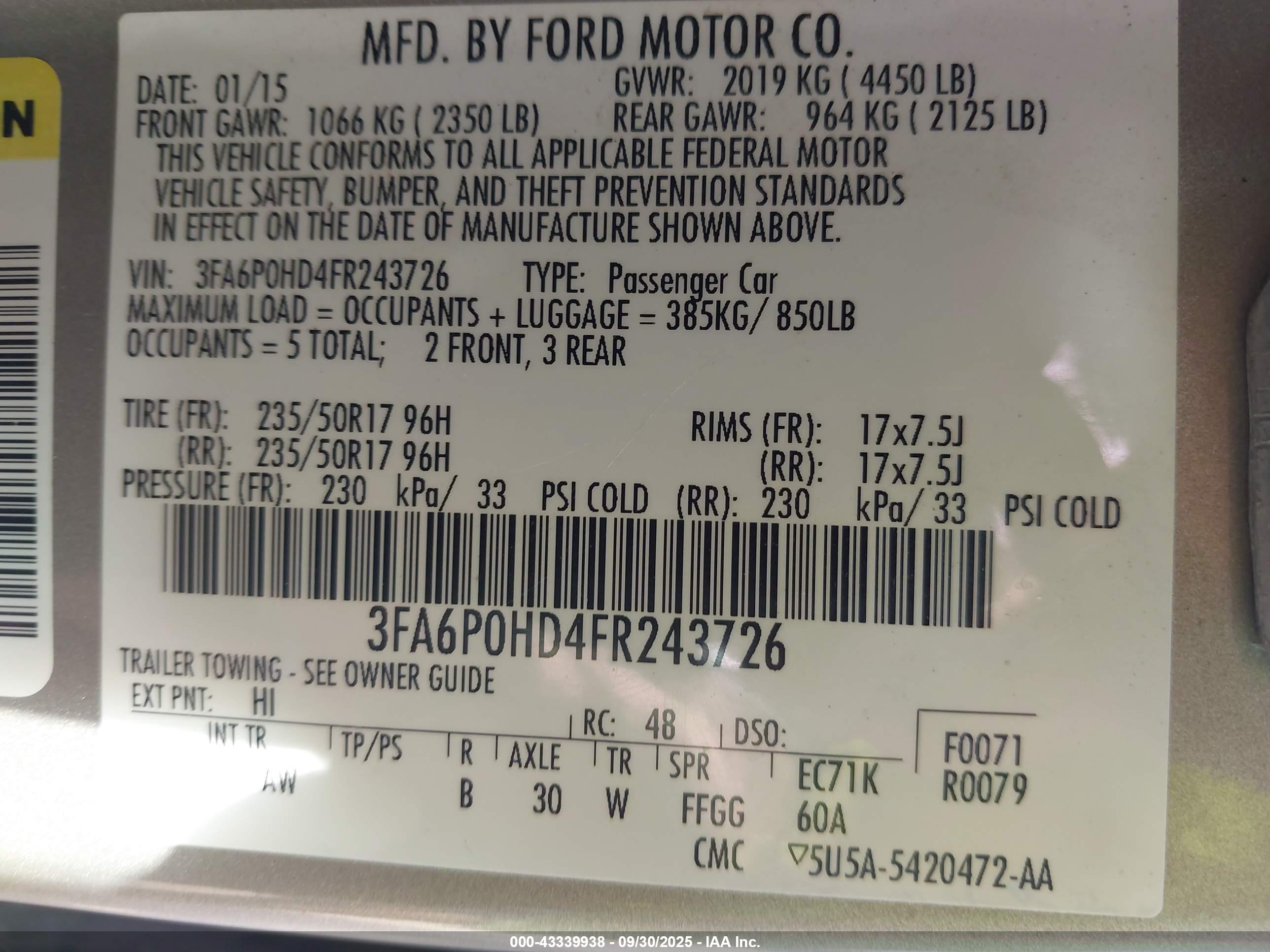FORD FUSION image 9