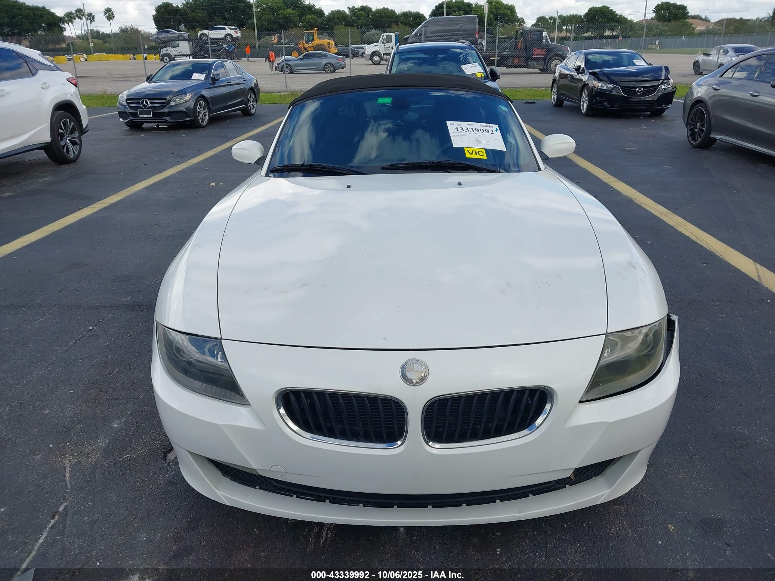 BMW Z4 image 6
