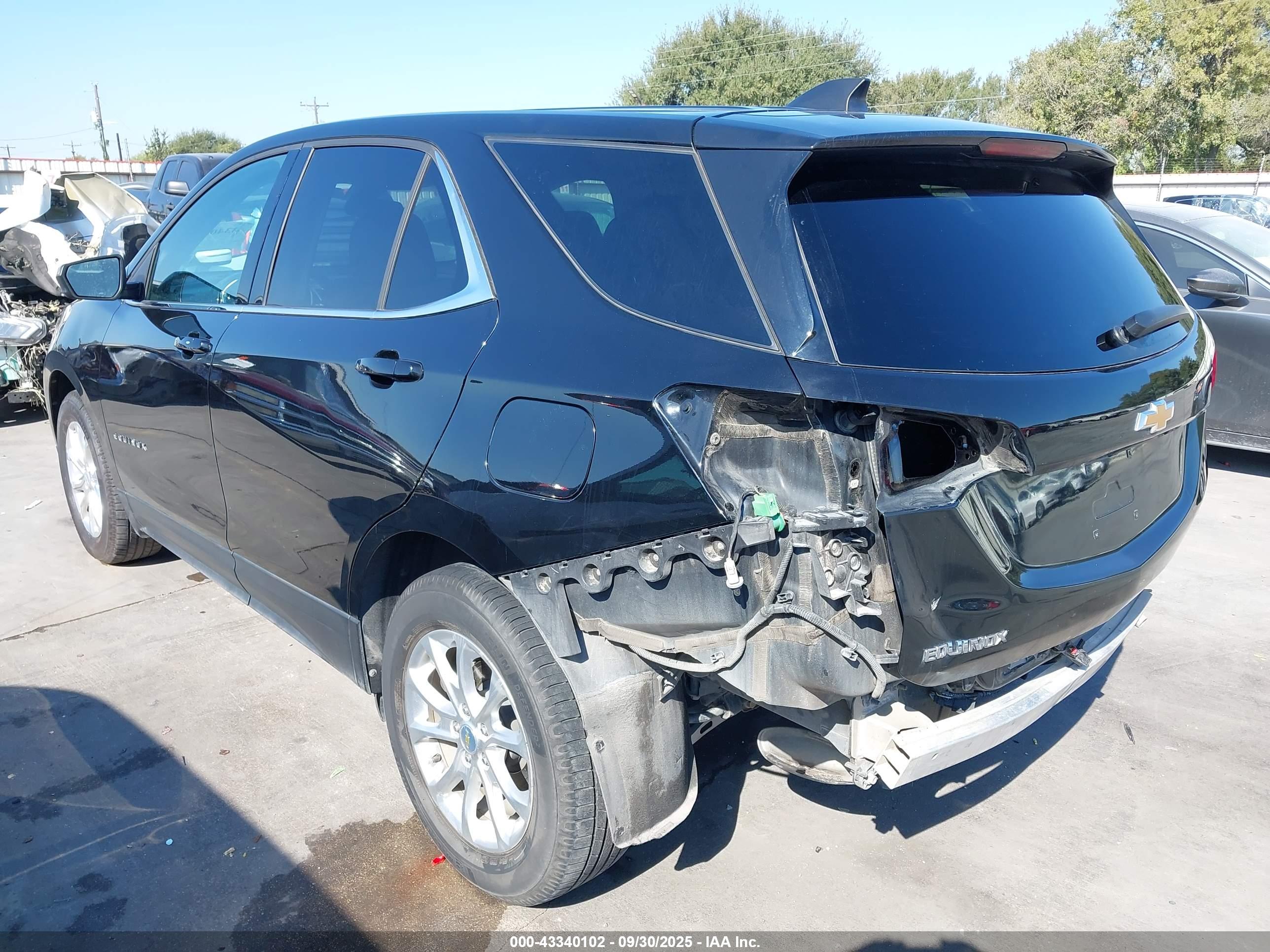 CHEVROLET EQUINOX image 3