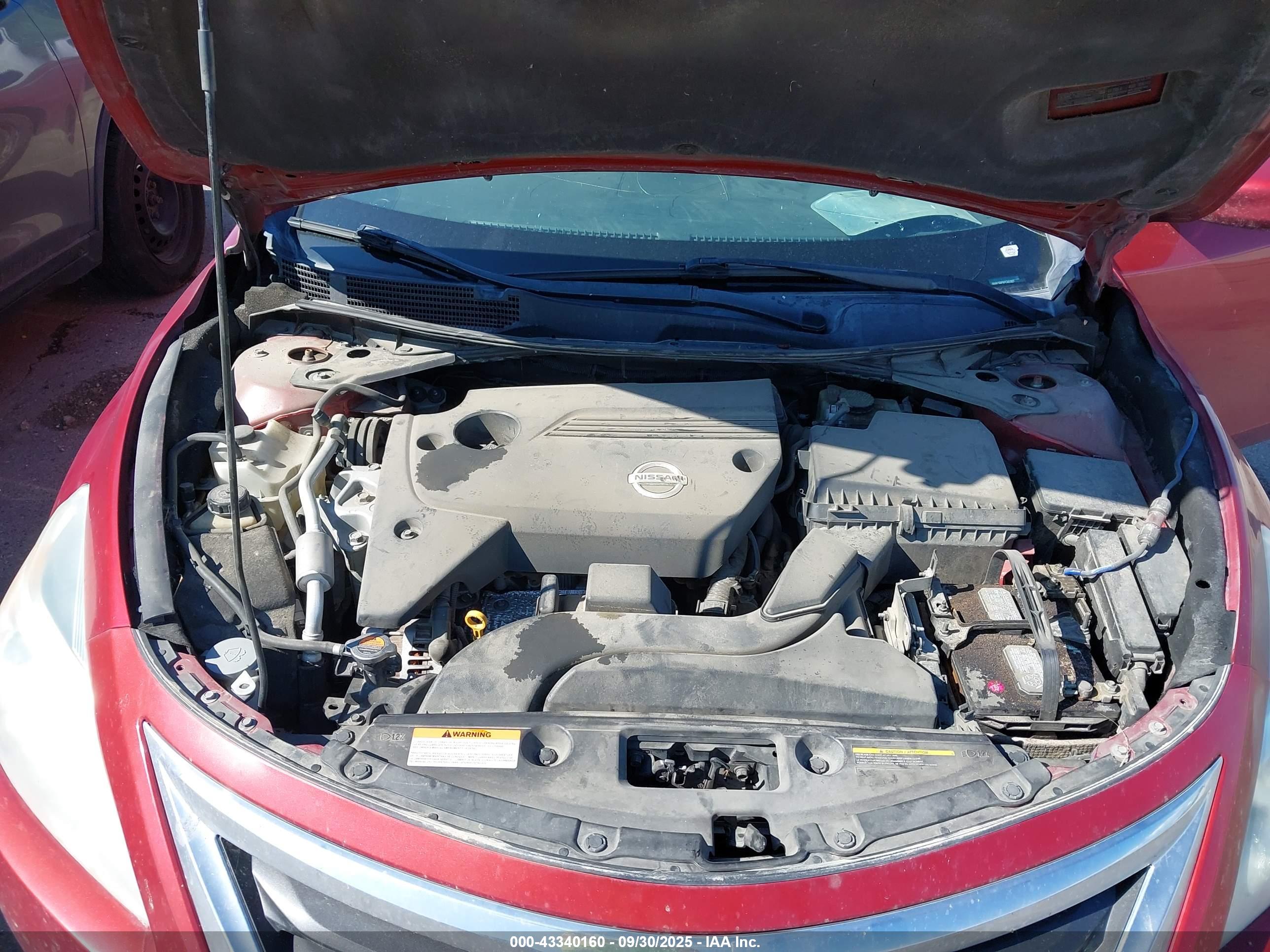NISSAN ALTIMA image 10