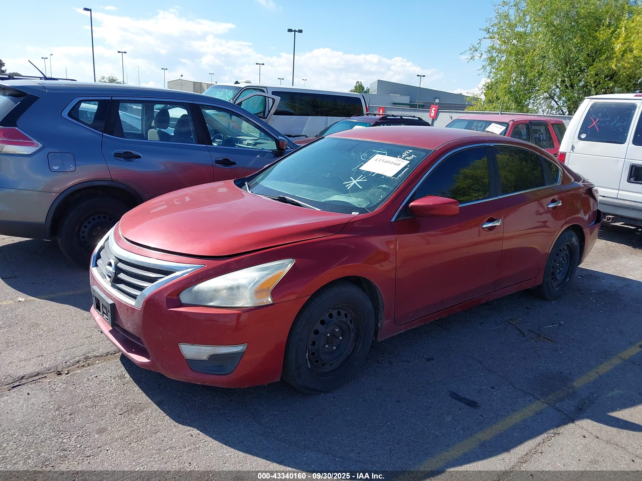 NISSAN ALTIMA image 2