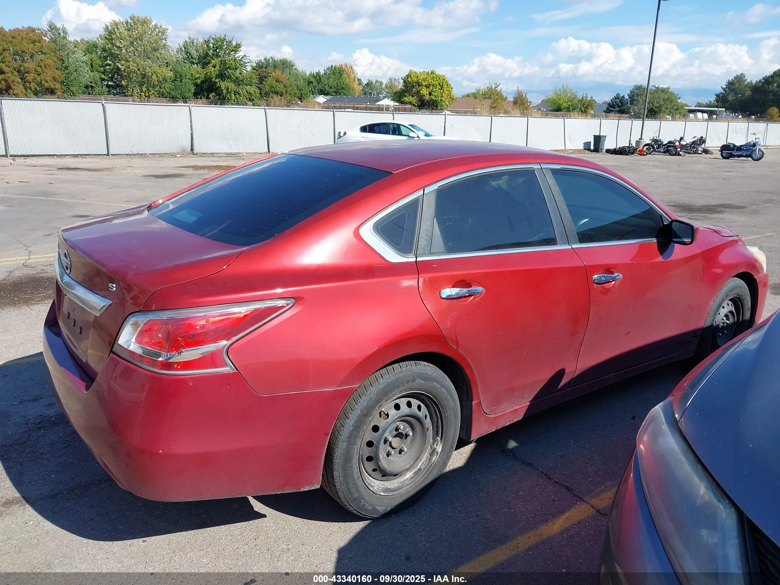 NISSAN ALTIMA image 4