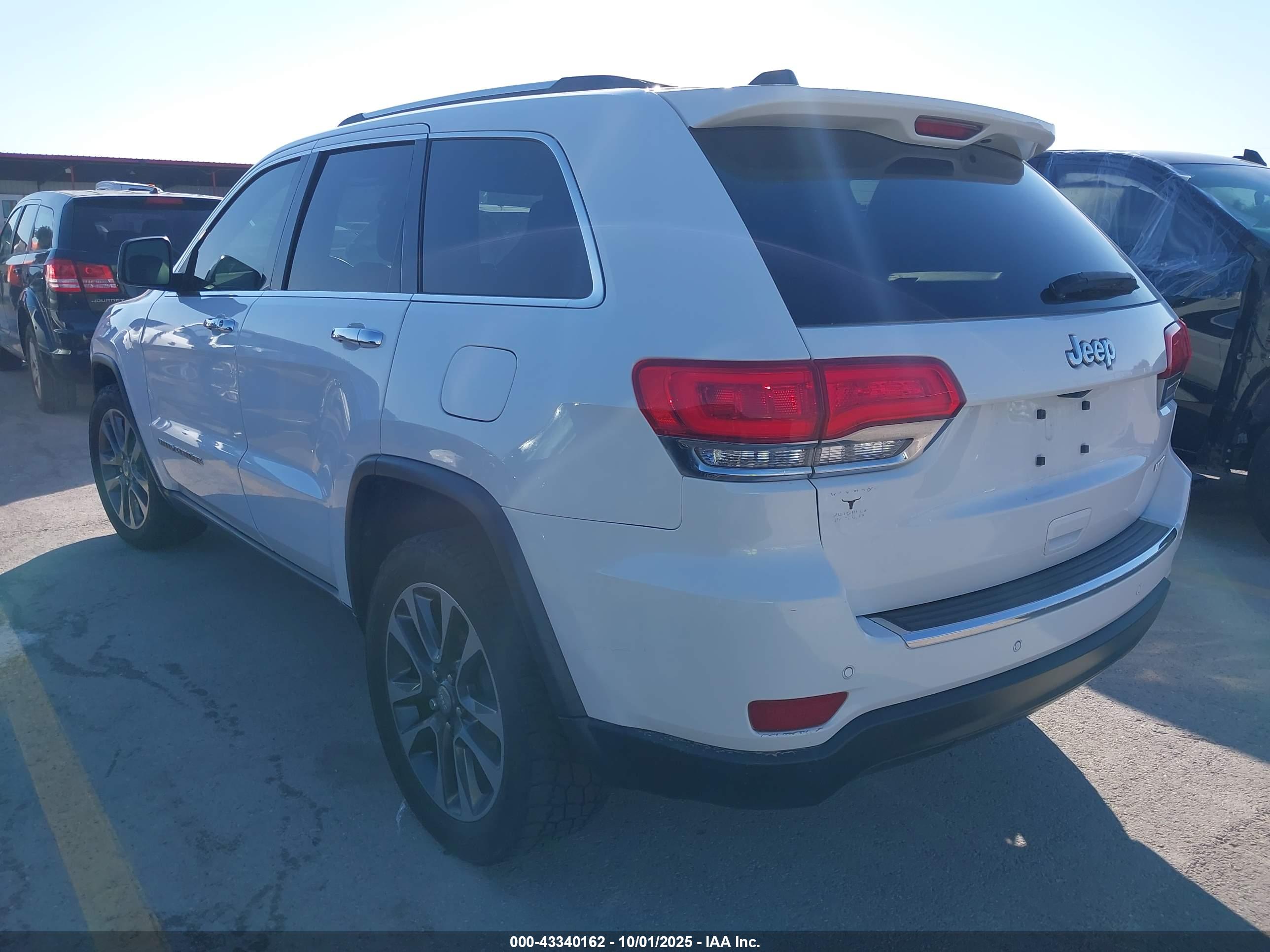 JEEP GRAND image 3