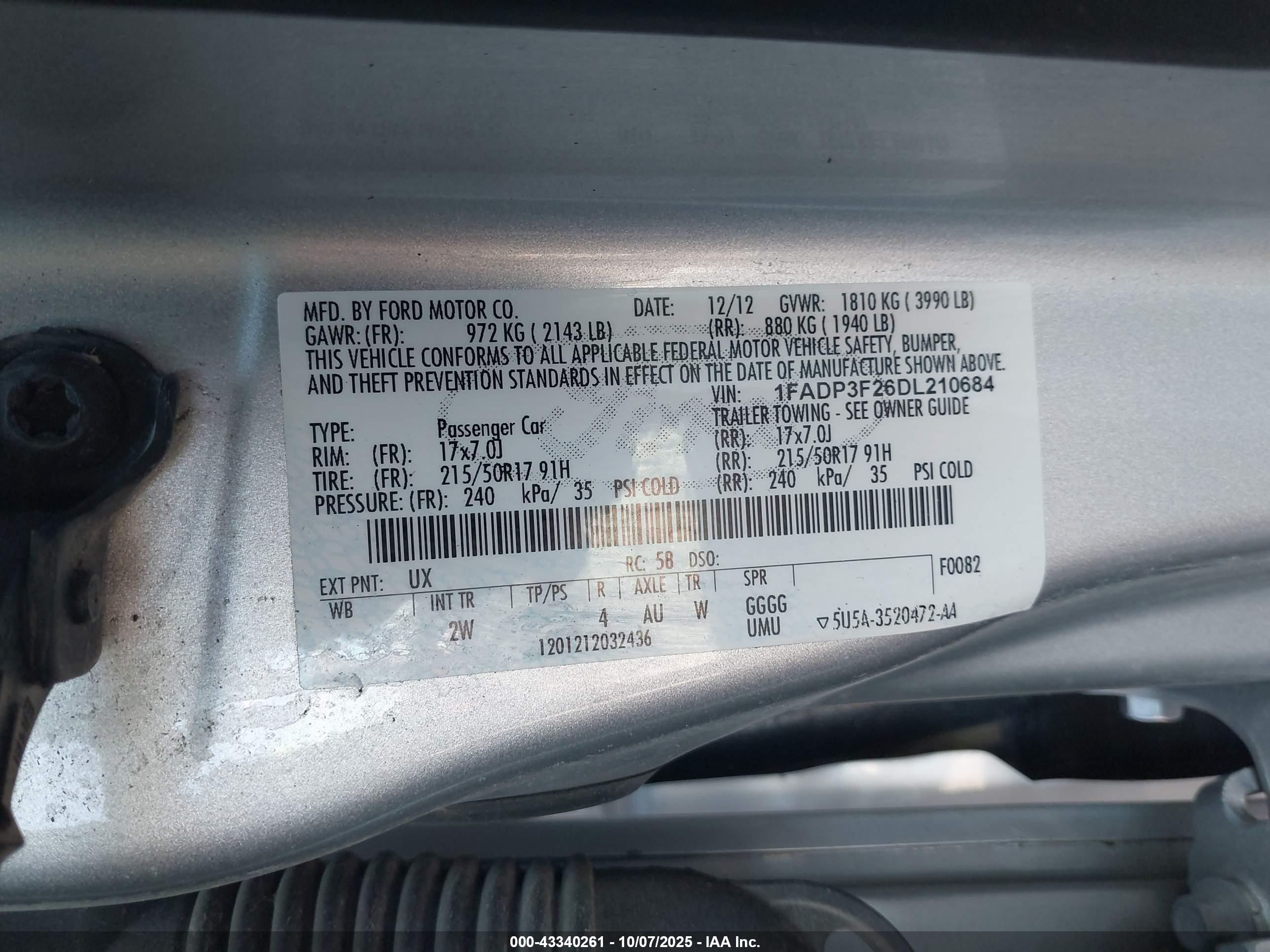 FORD FOCUS image 9