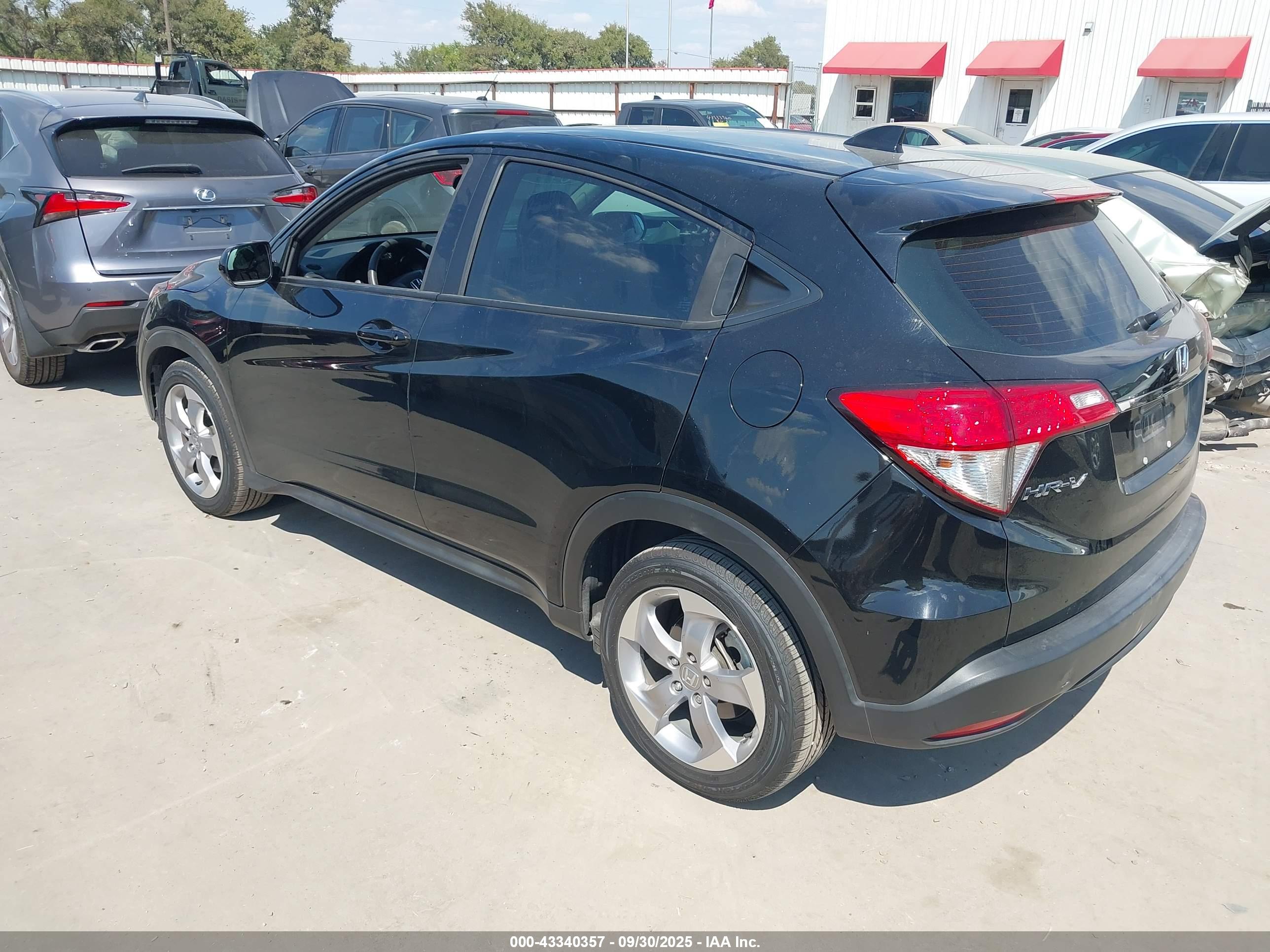 HONDA HR-V image 3