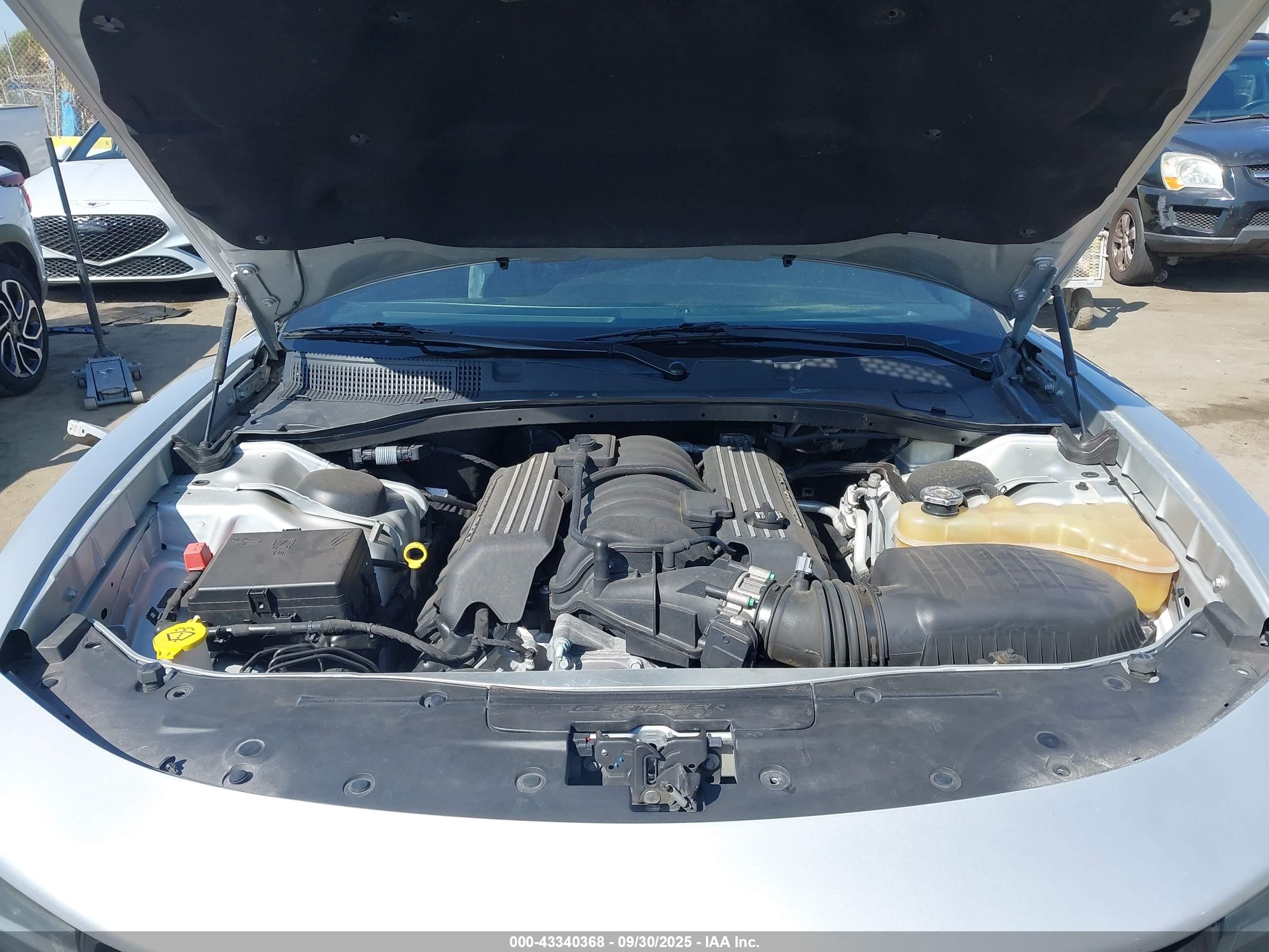 DODGE CHARGER image 10