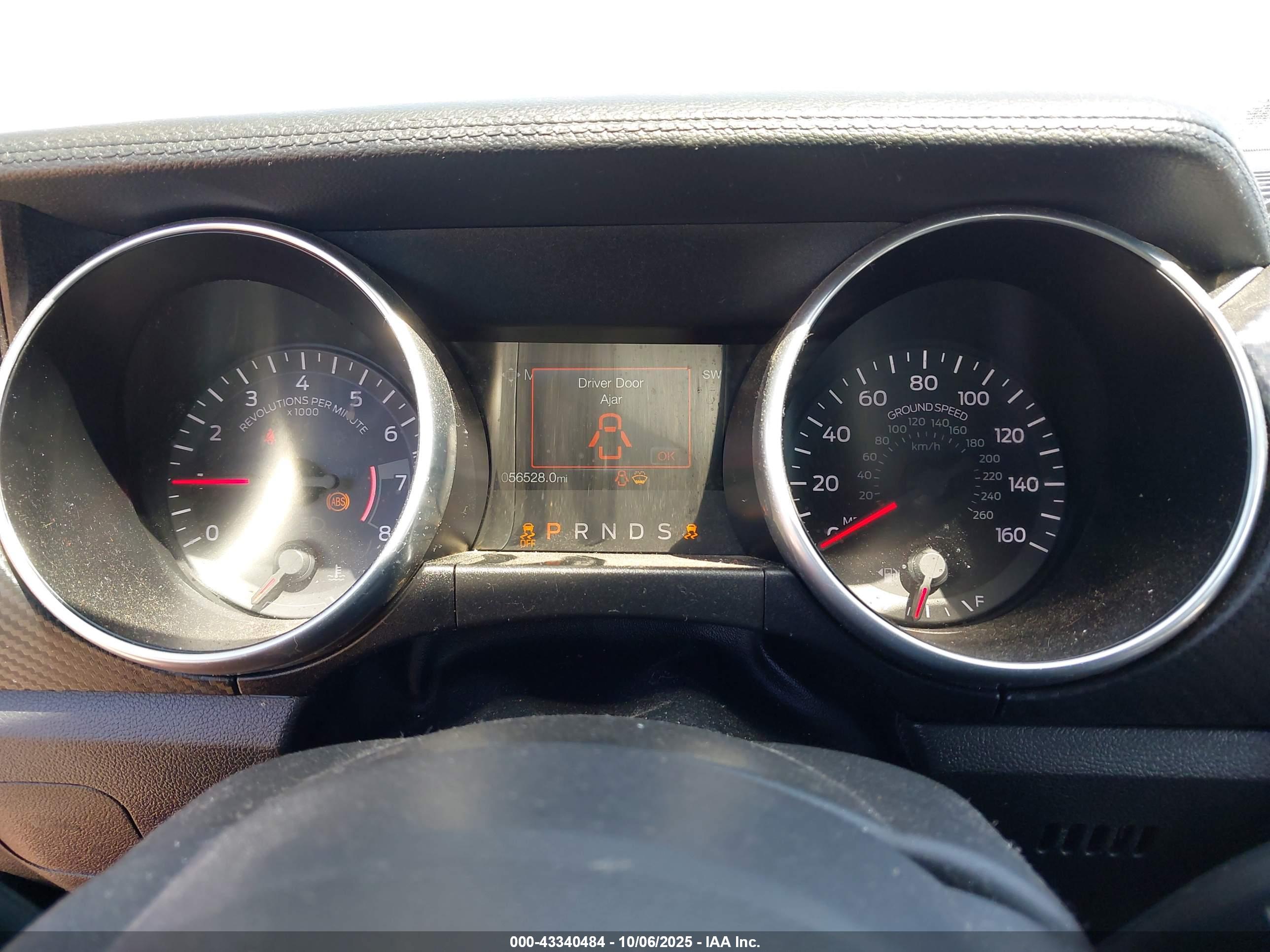 FORD MUSTANG image 7