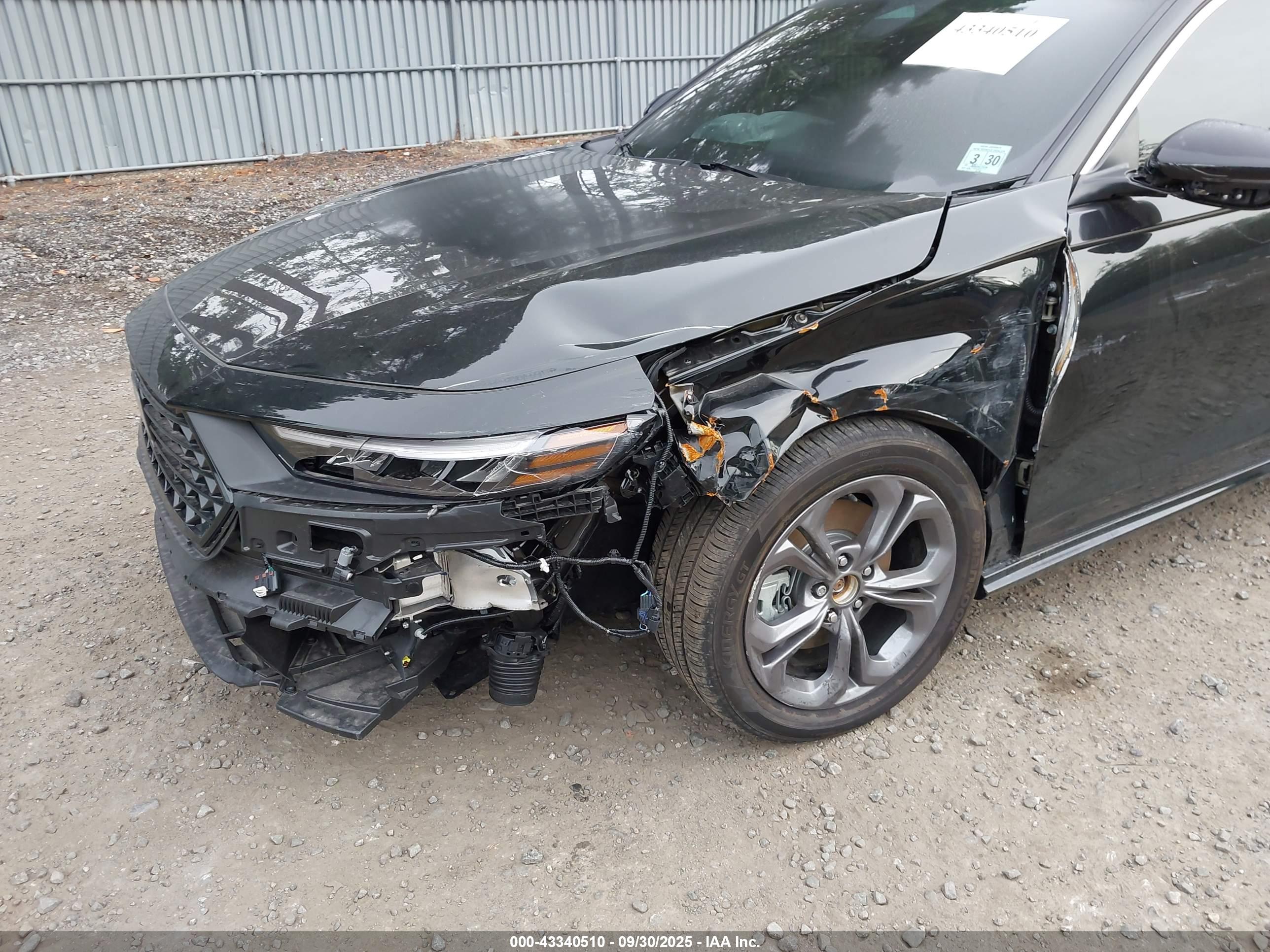 HONDA ACCORD image 6