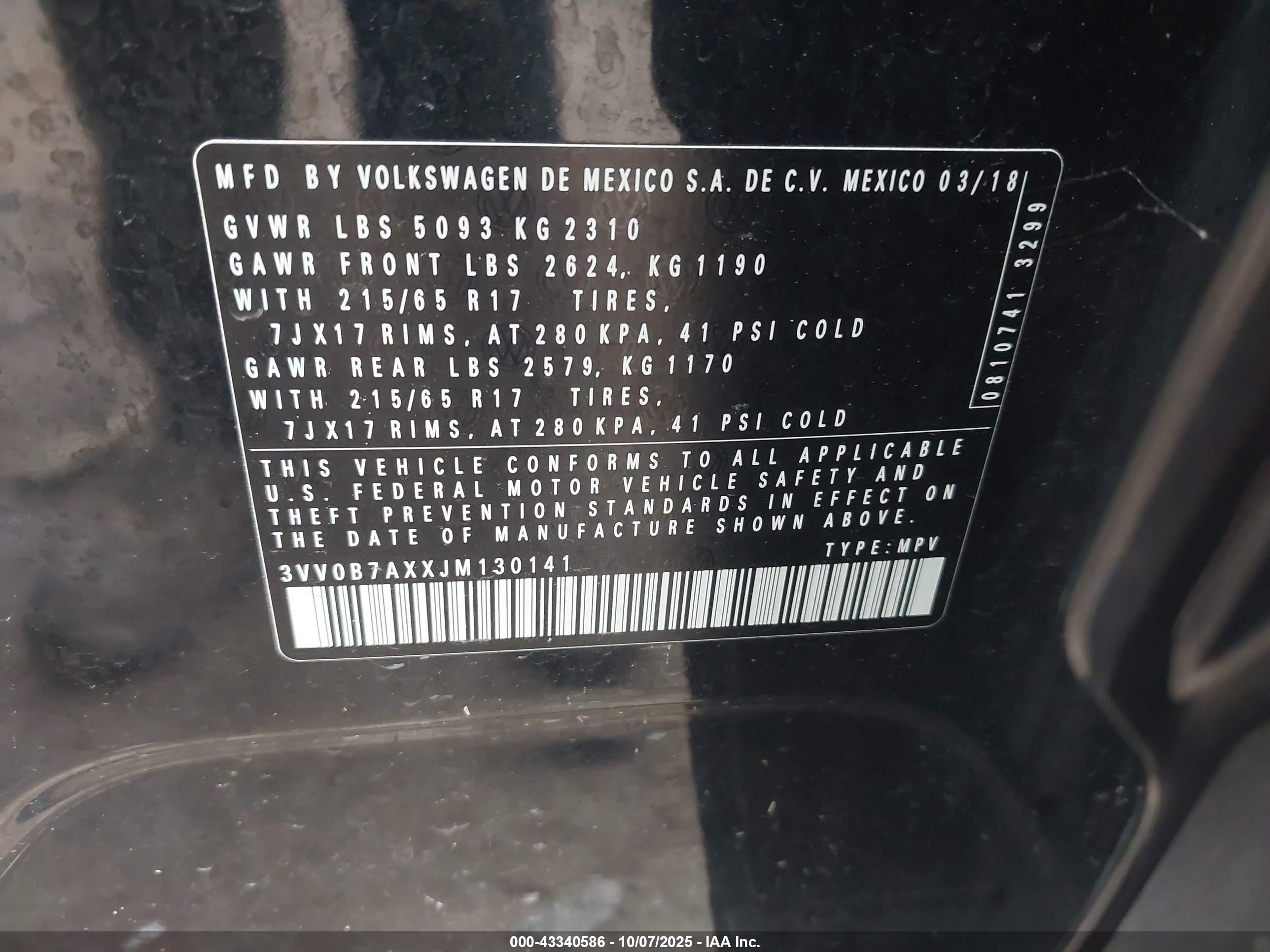 VOLKSWAGEN TIGUAN image 9