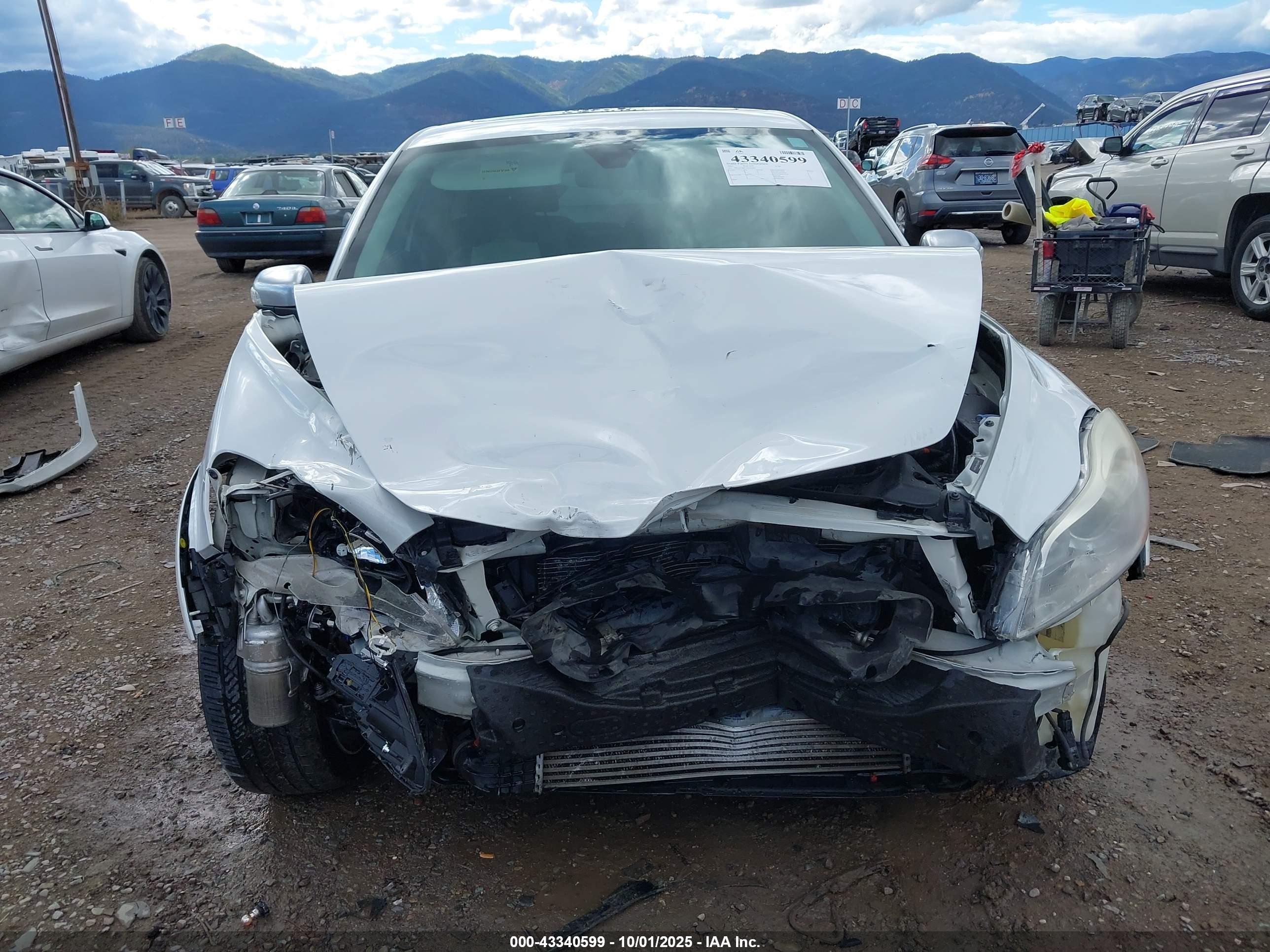 VOLVO C30 image 6