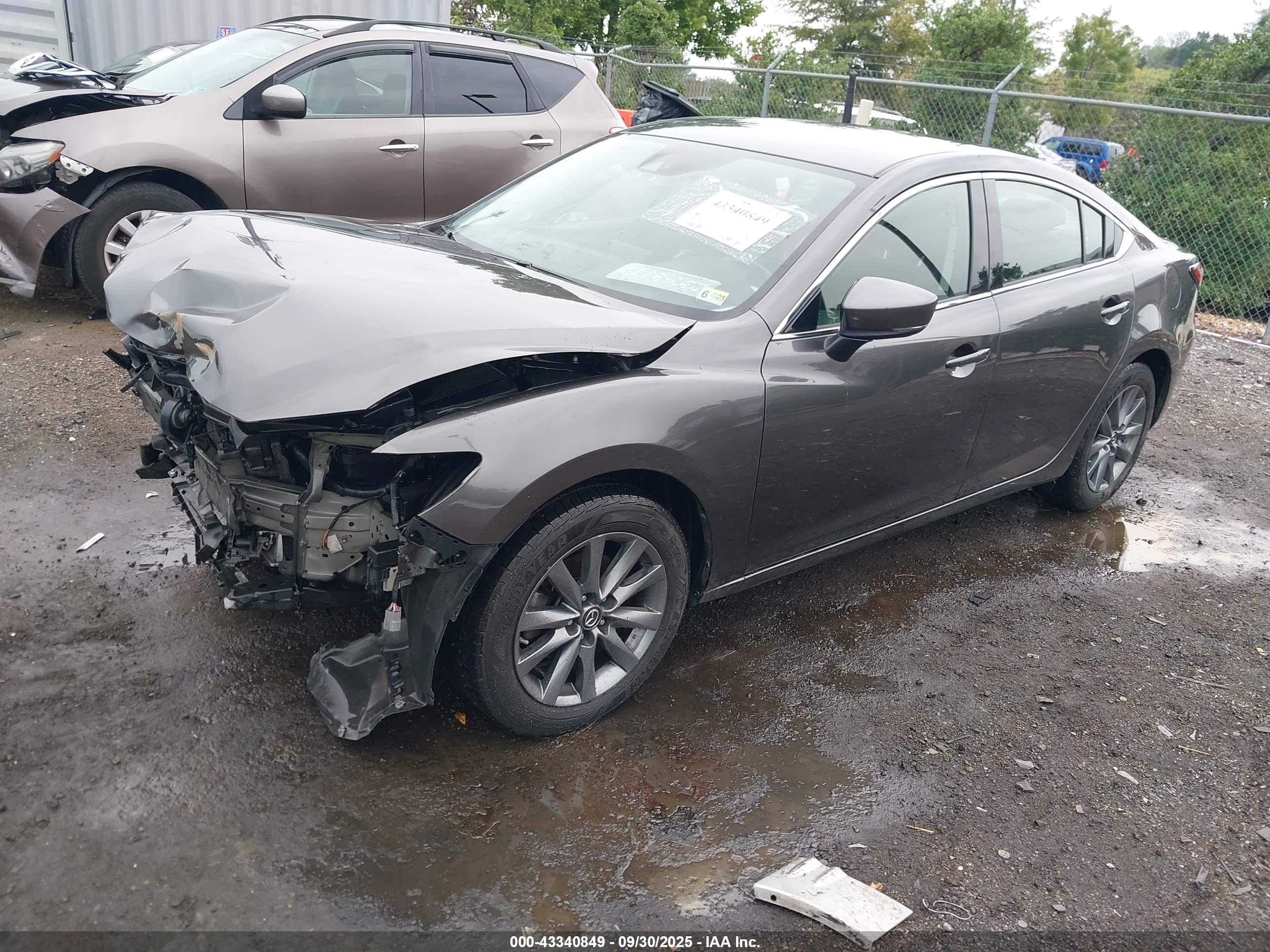 MAZDA MAZDA6 image 2