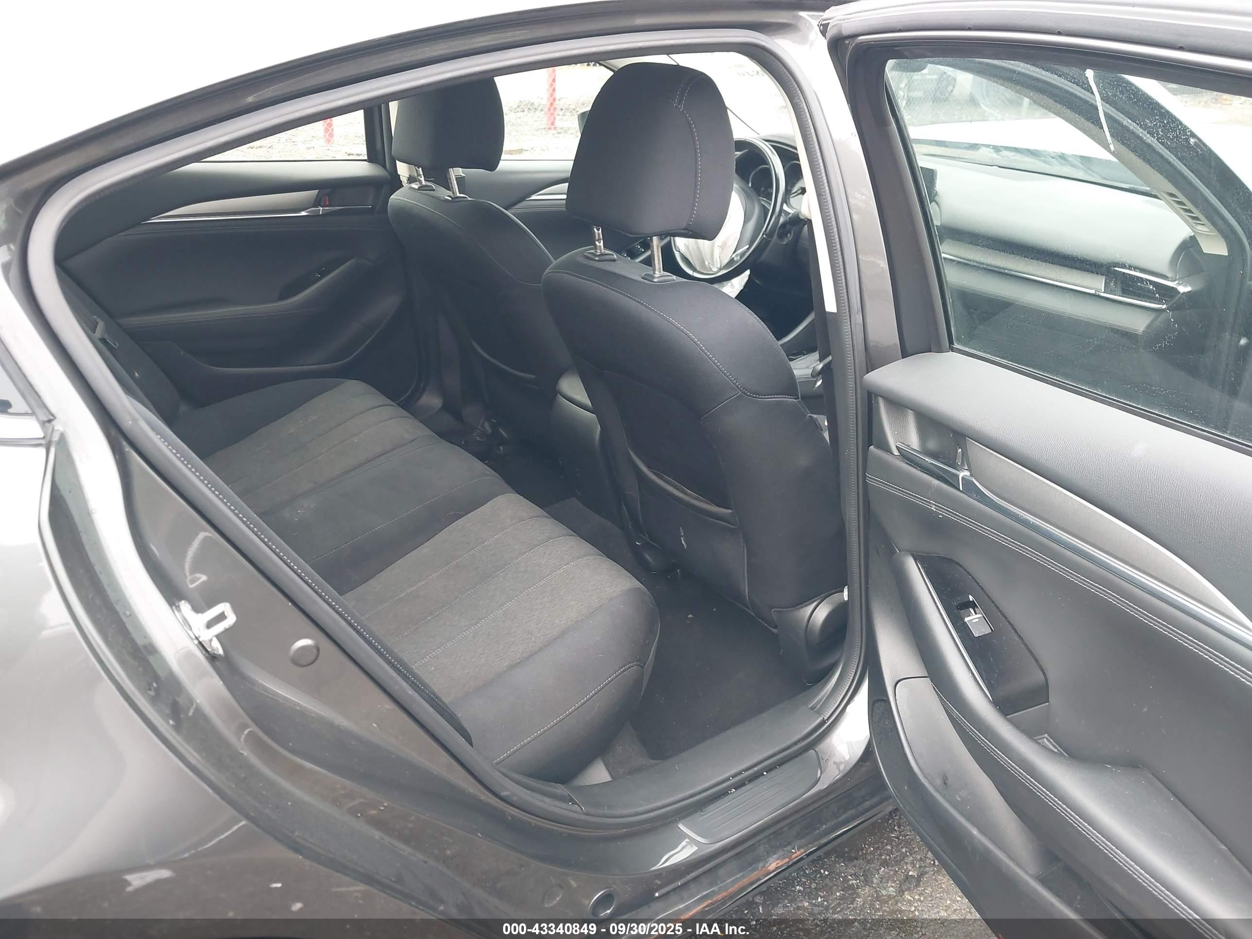 MAZDA MAZDA6 image 8