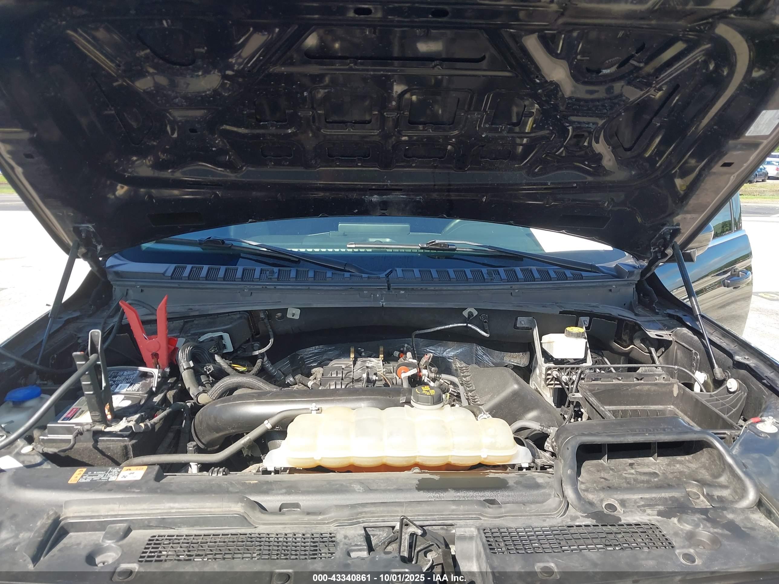 FORD EXPEDITION image 10