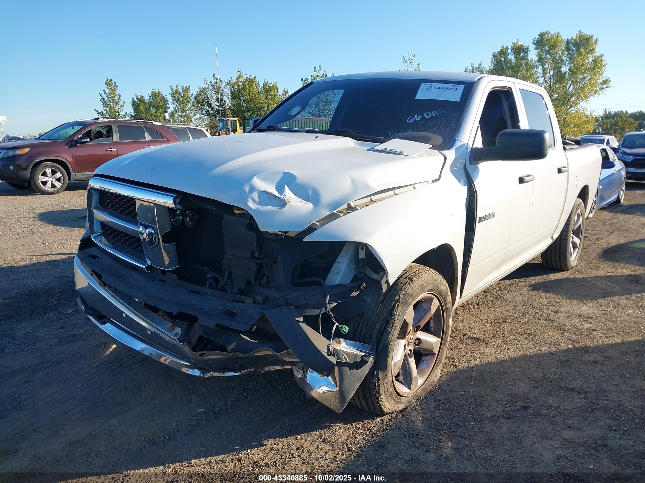 DODGE RAM image 6