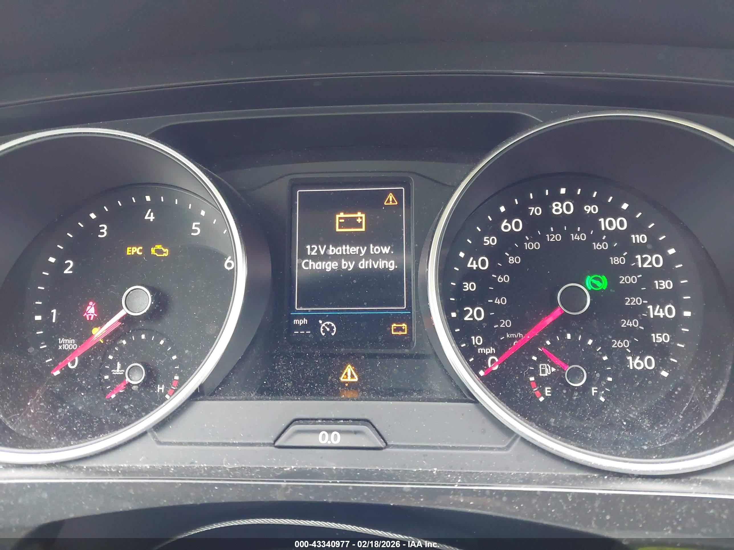 VOLKSWAGEN TIGUAN image 7
