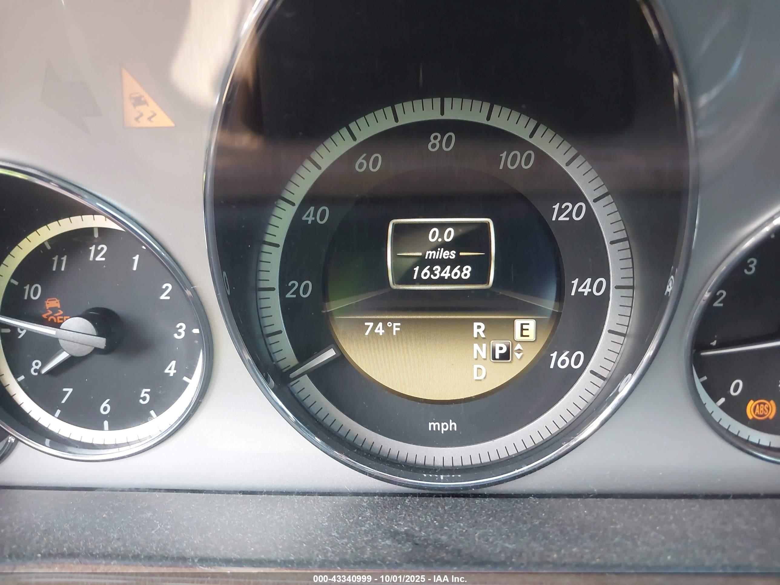 MERCEDES-BENZ E image 7