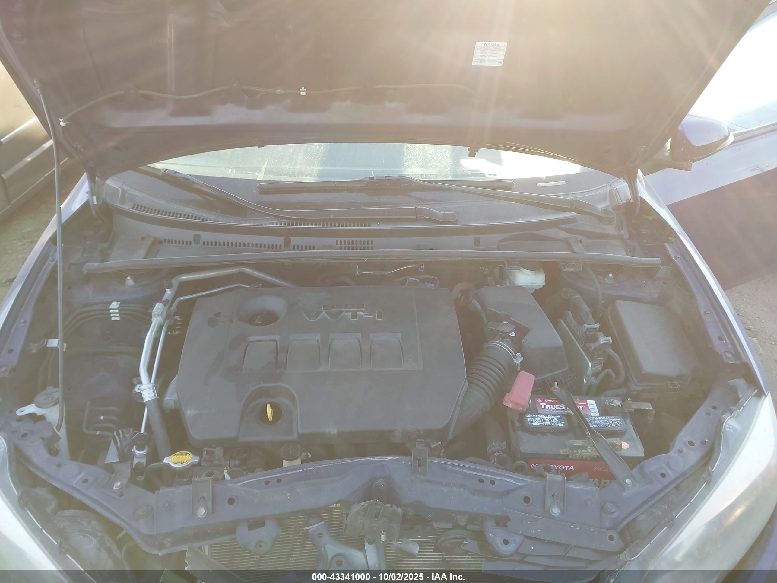 TOYOTA COROLLA image 10