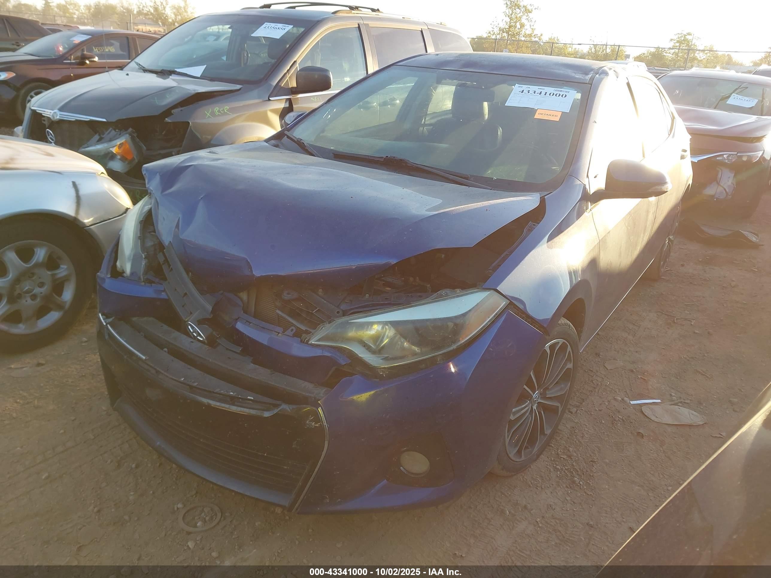 TOYOTA COROLLA image 2