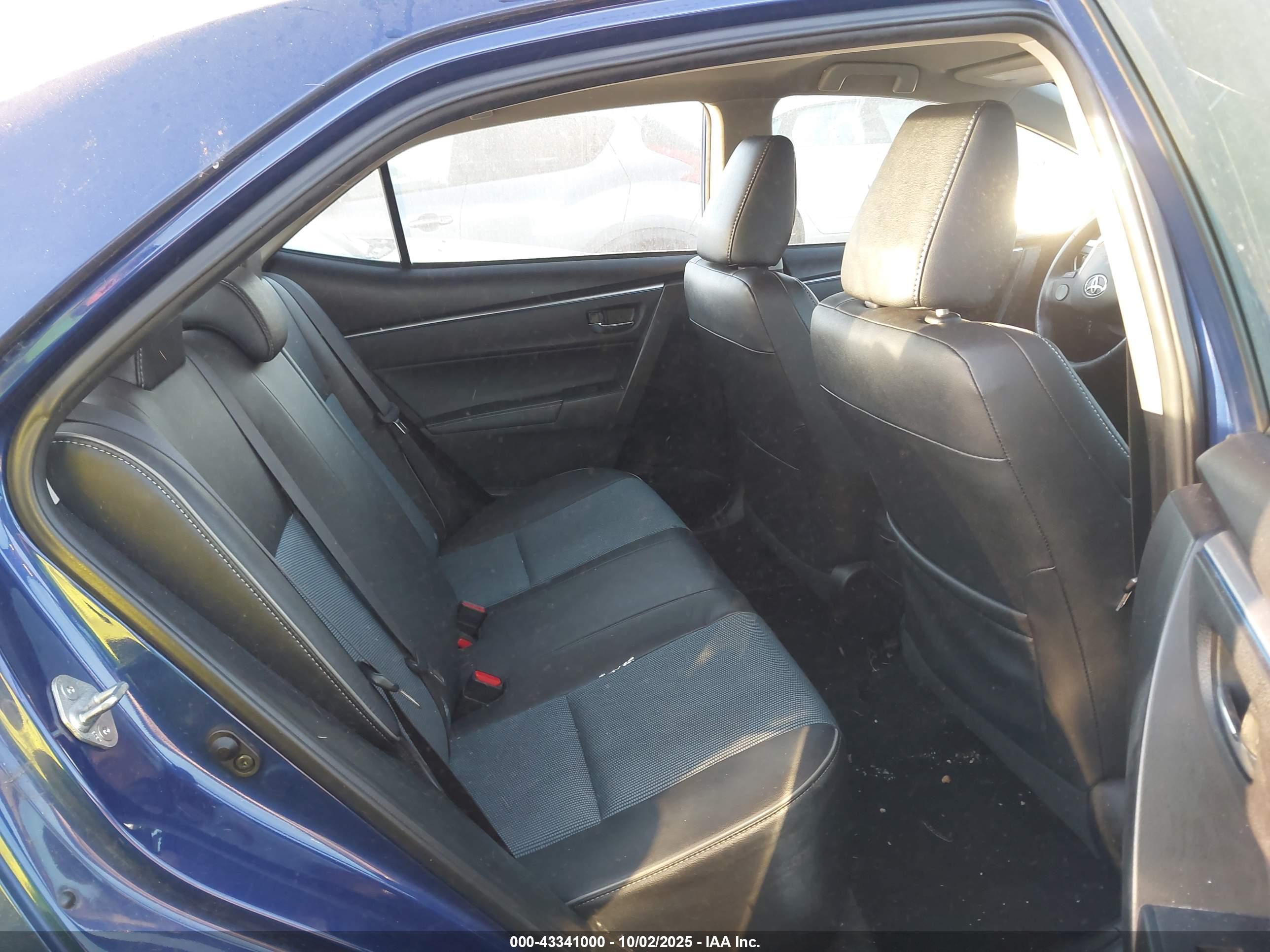 TOYOTA COROLLA image 8