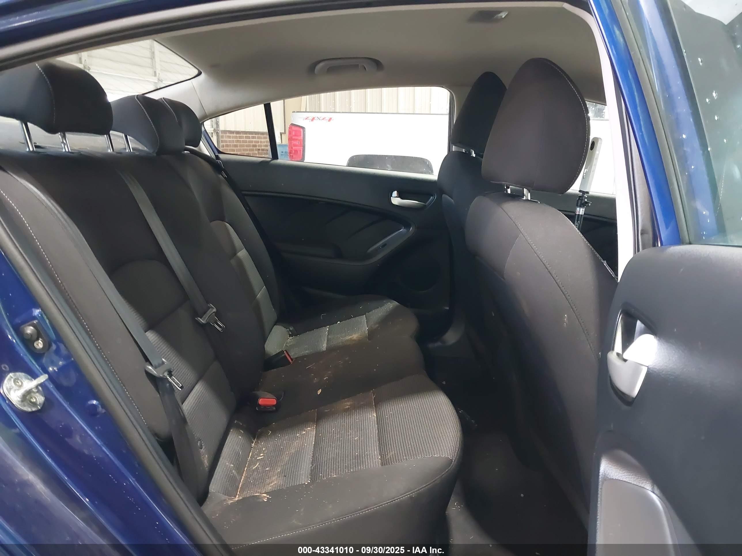 KIA FORTE image 8