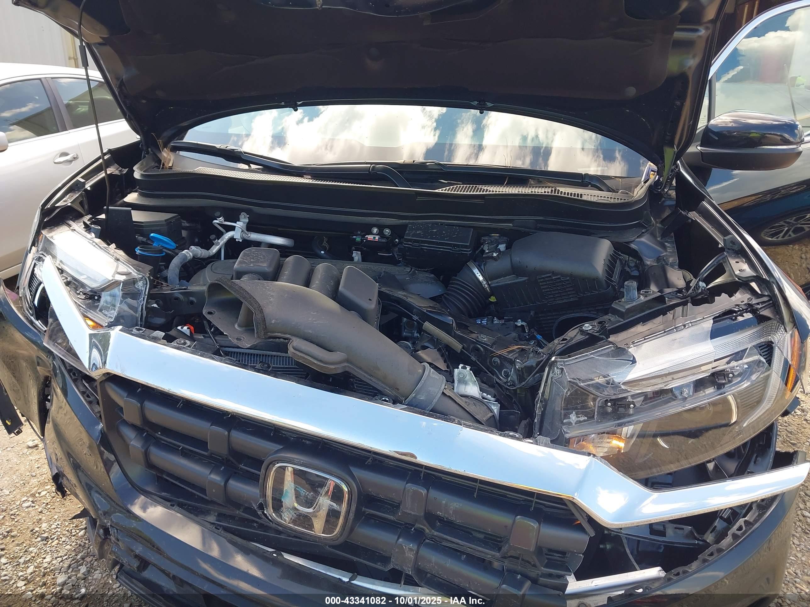 HONDA RIDGELINE image 10