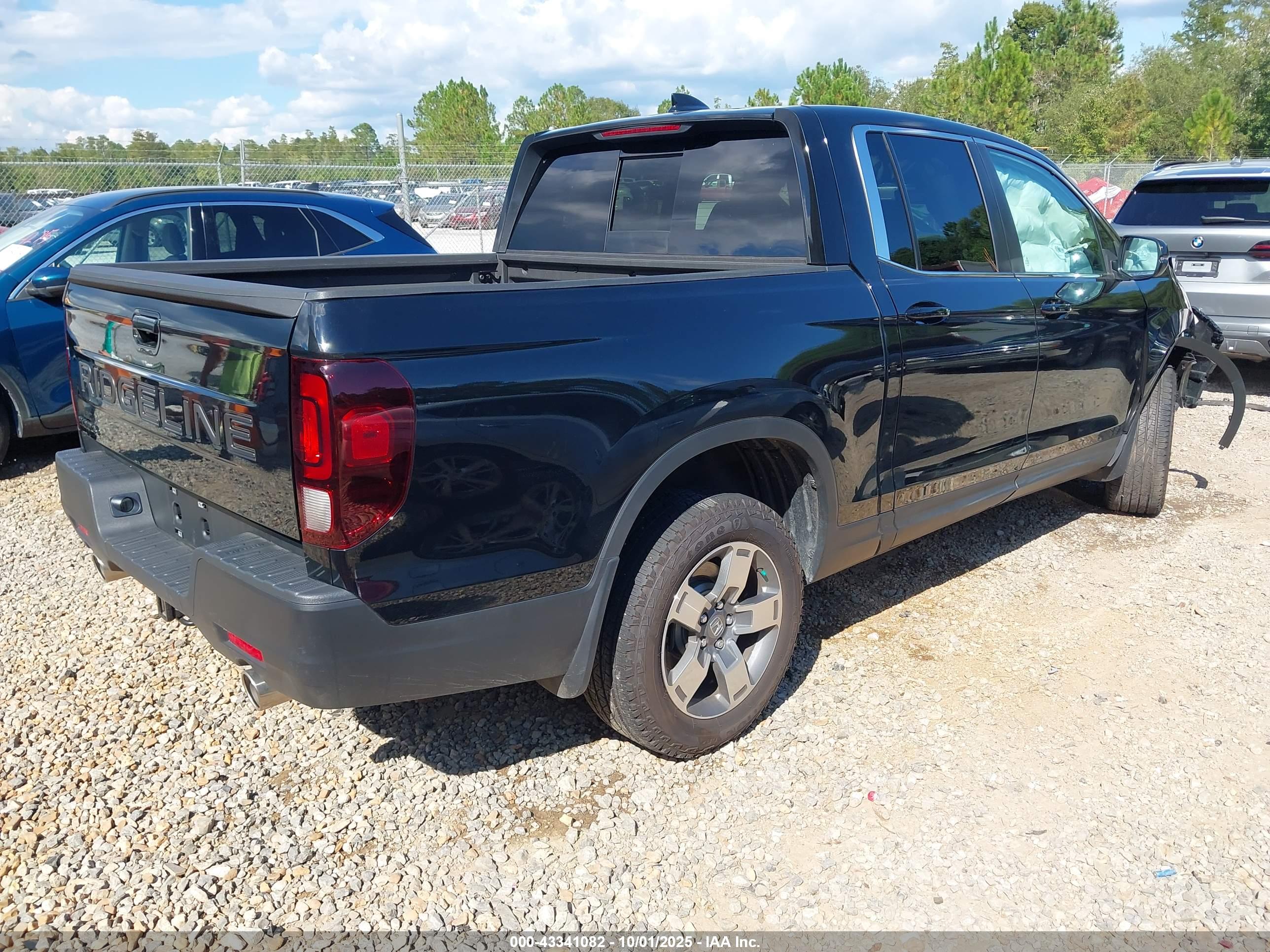 HONDA RIDGELINE image 4