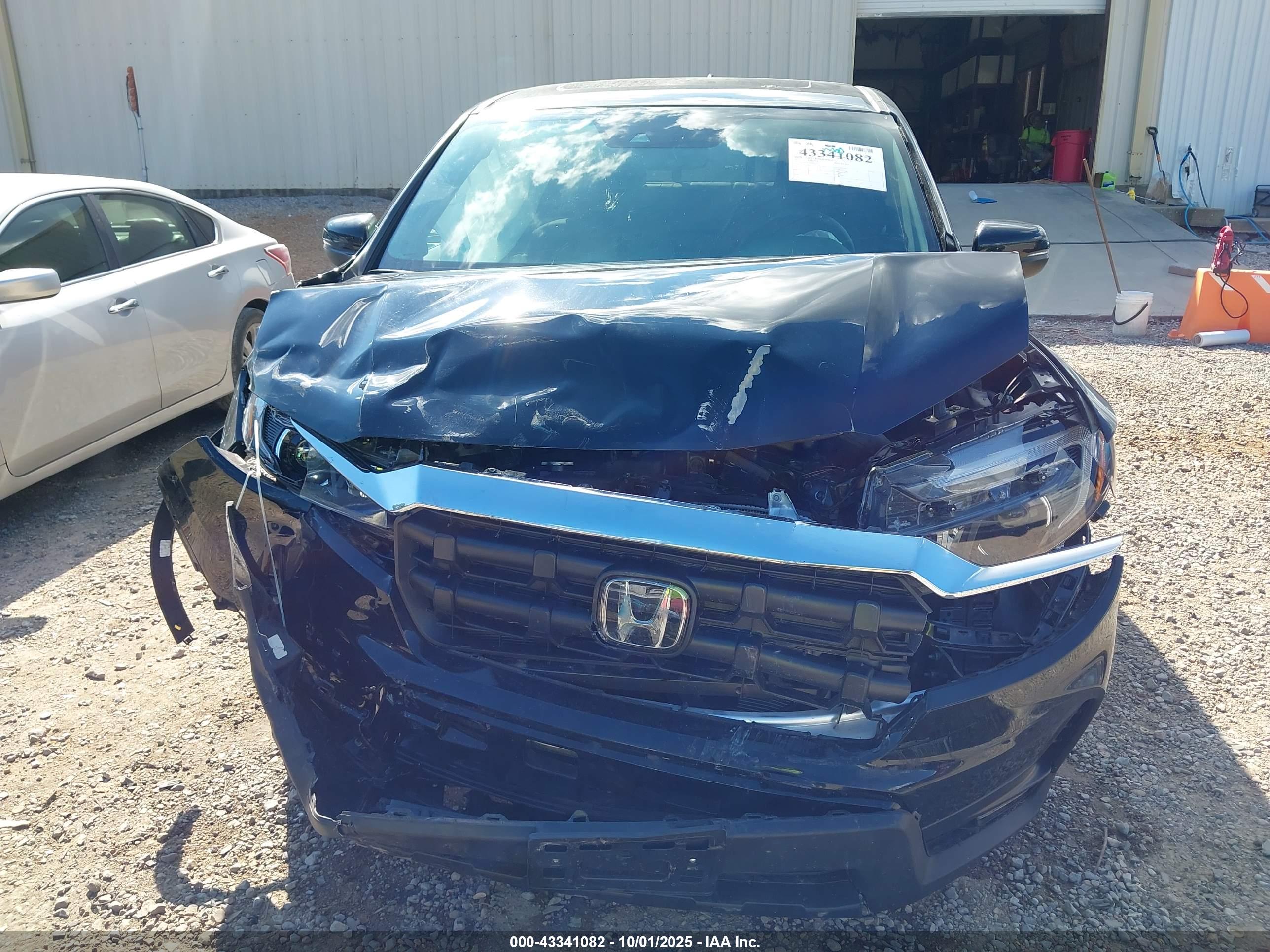 HONDA RIDGELINE image 6