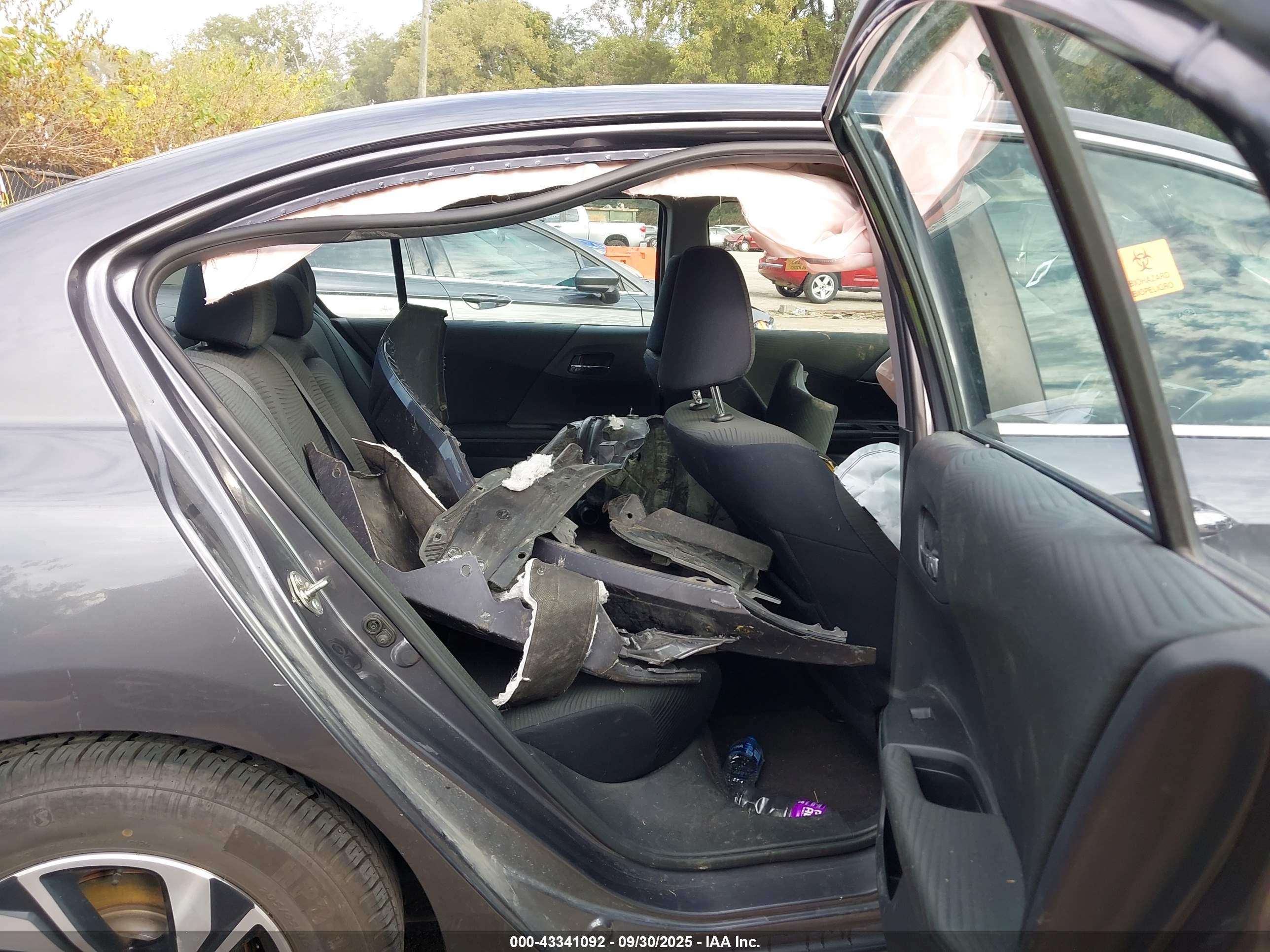 HONDA ACCORD image 8