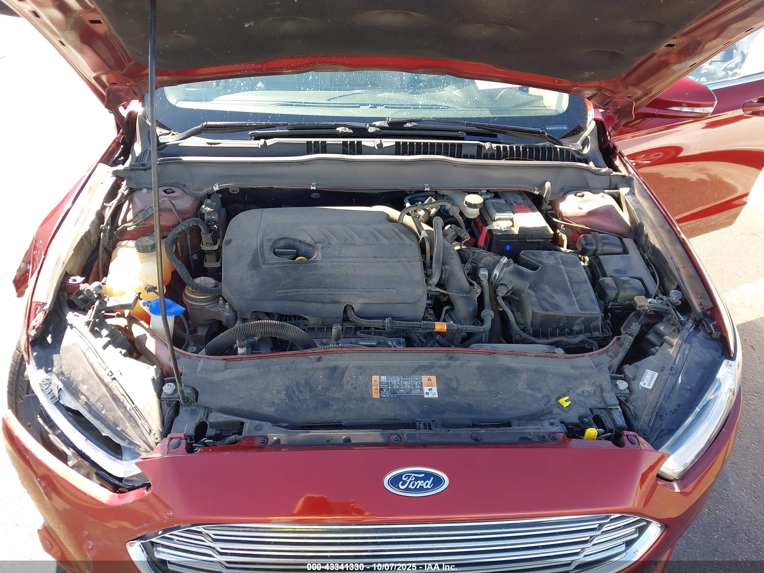 FORD FUSION image 10