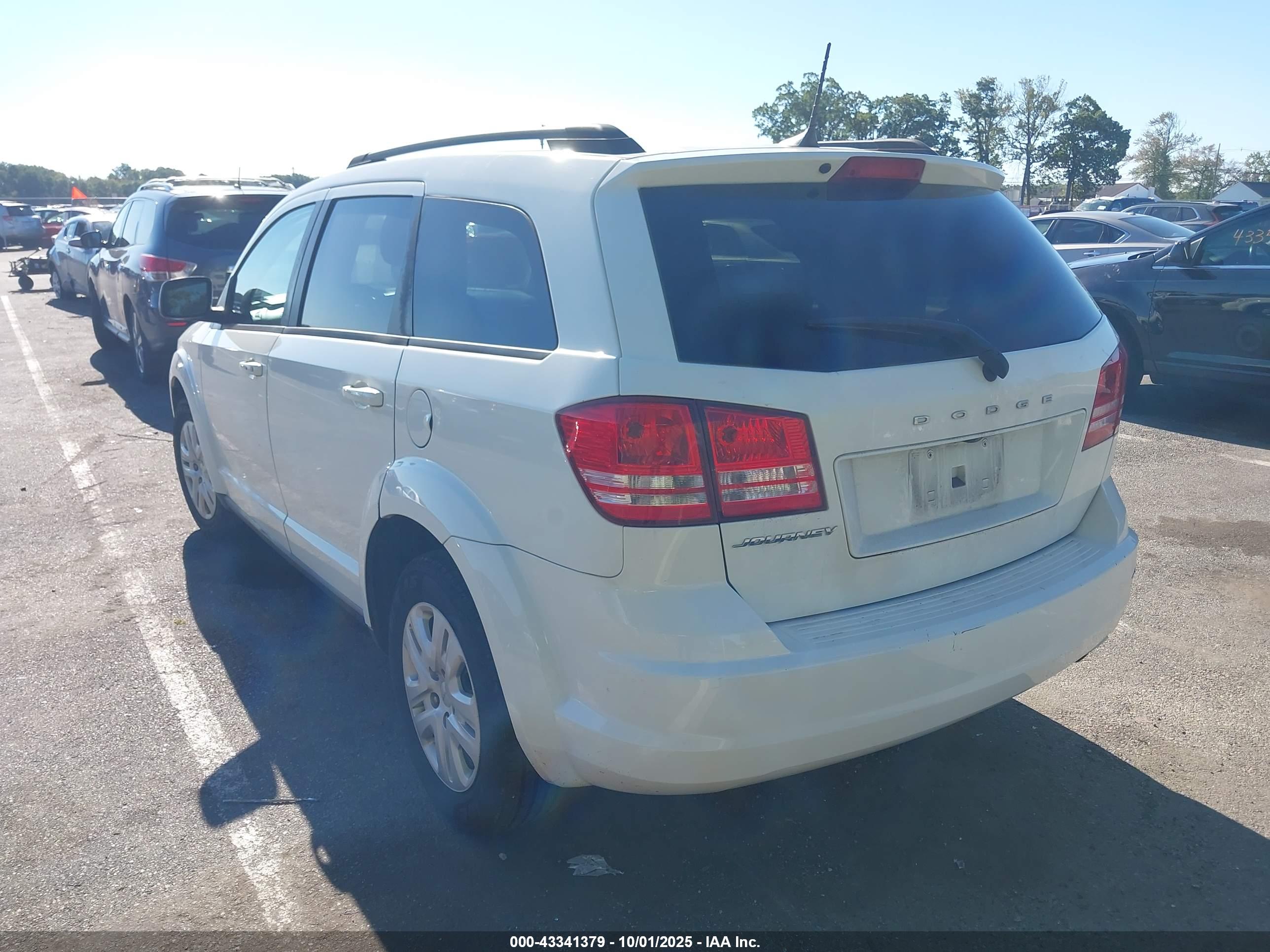 DODGE JOURNEY image 3