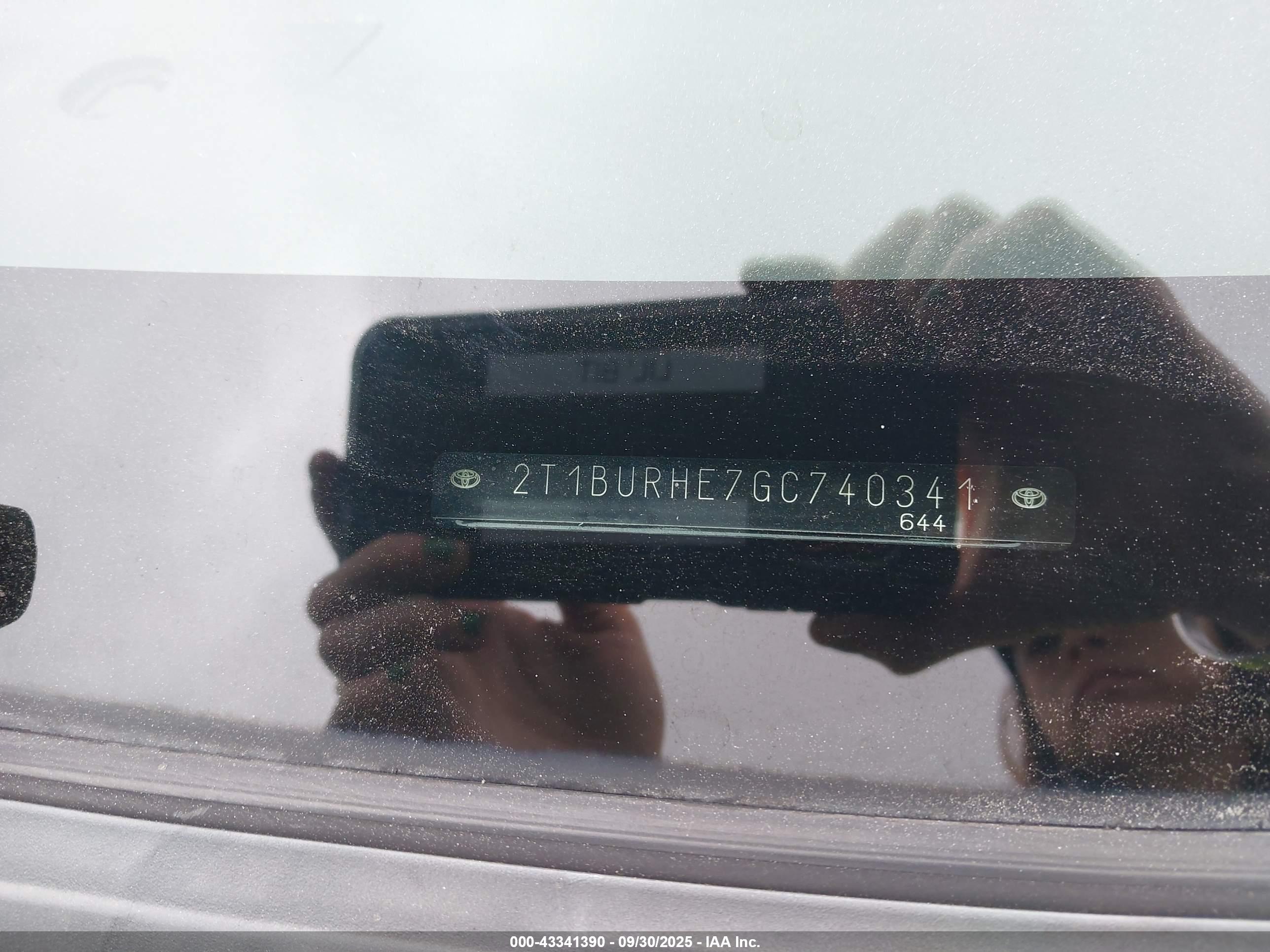 TOYOTA COROLLA image 9