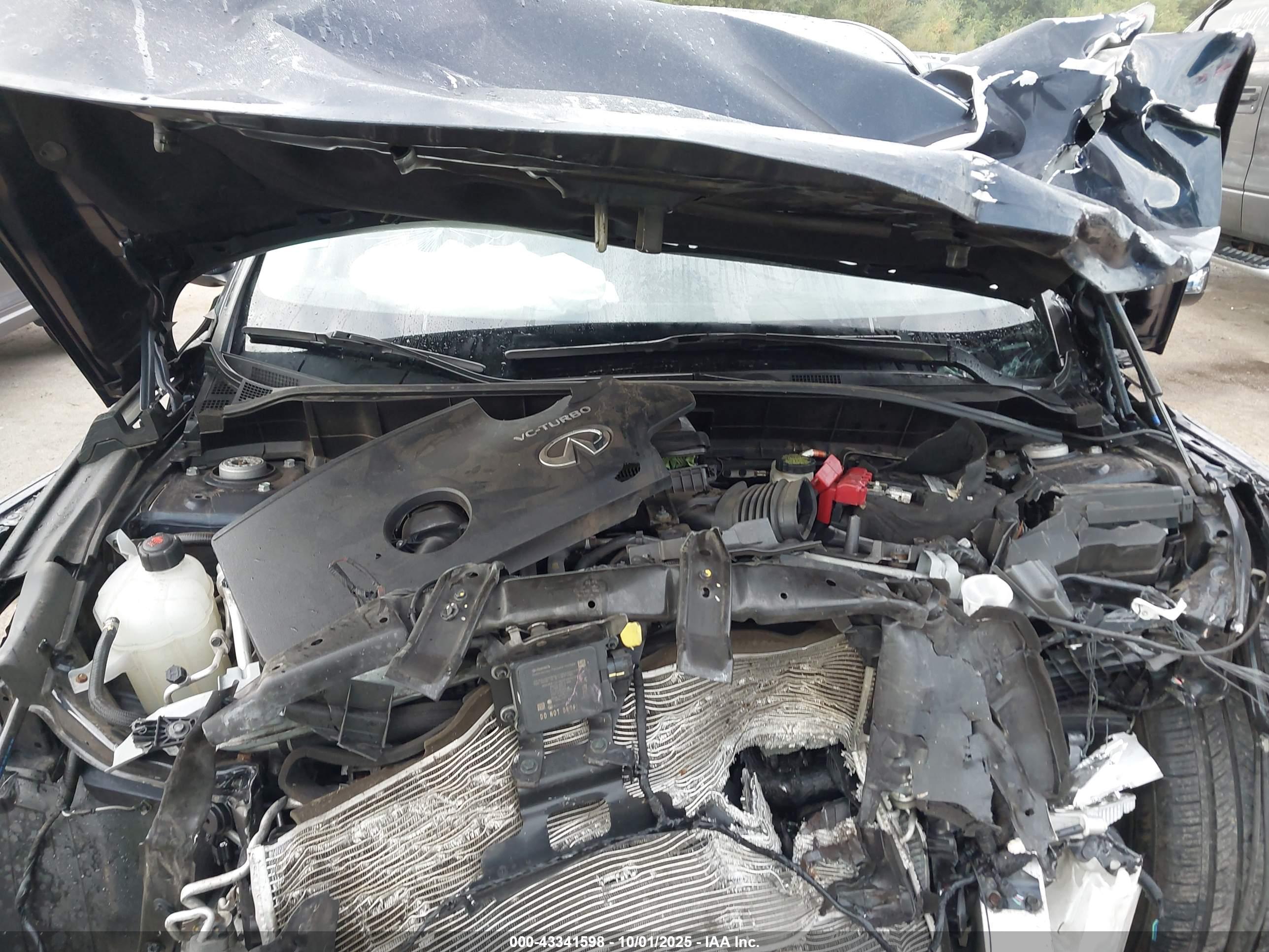 INFINITI QX50 image 10