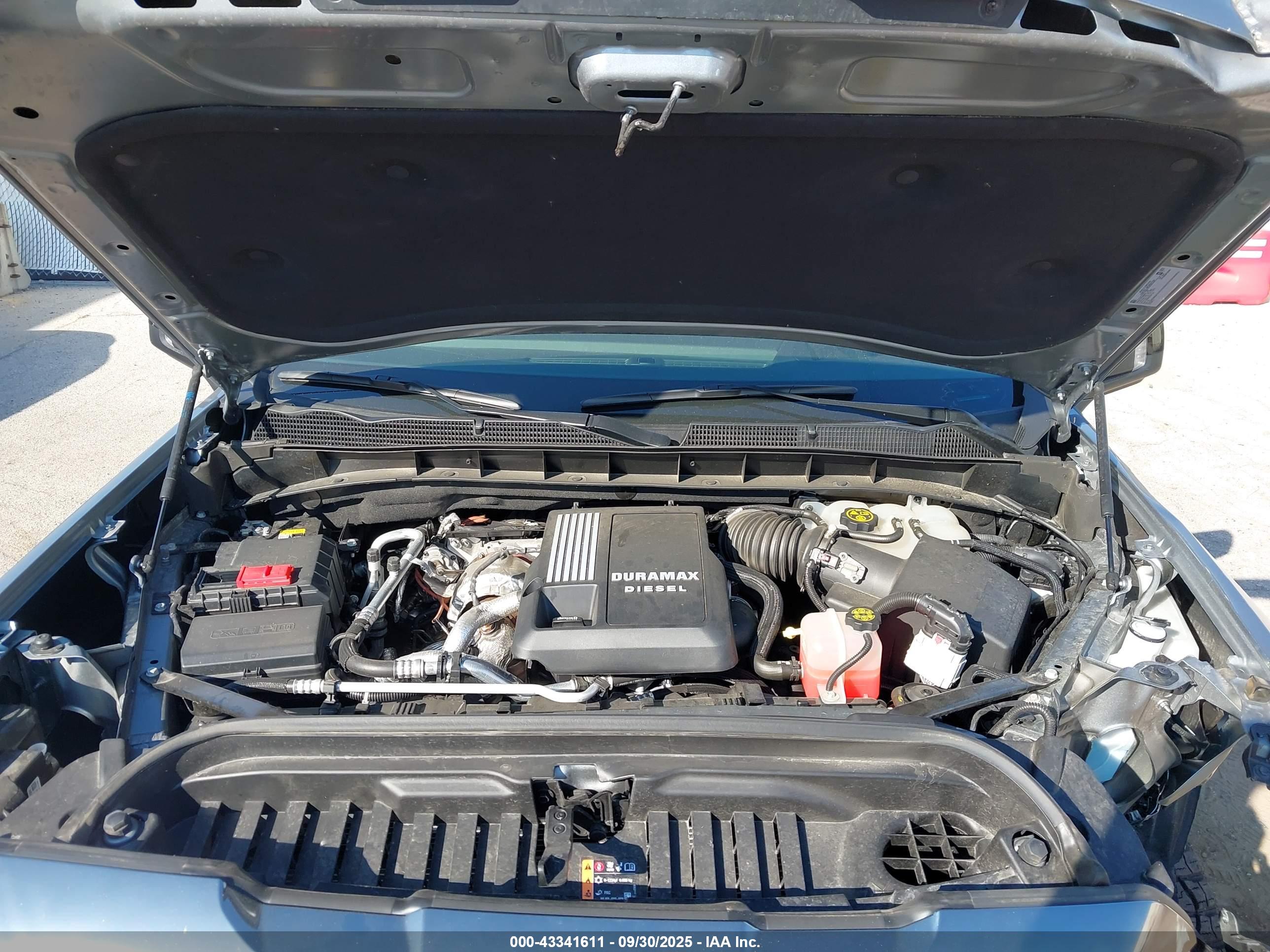 GMC SIERRA image 10