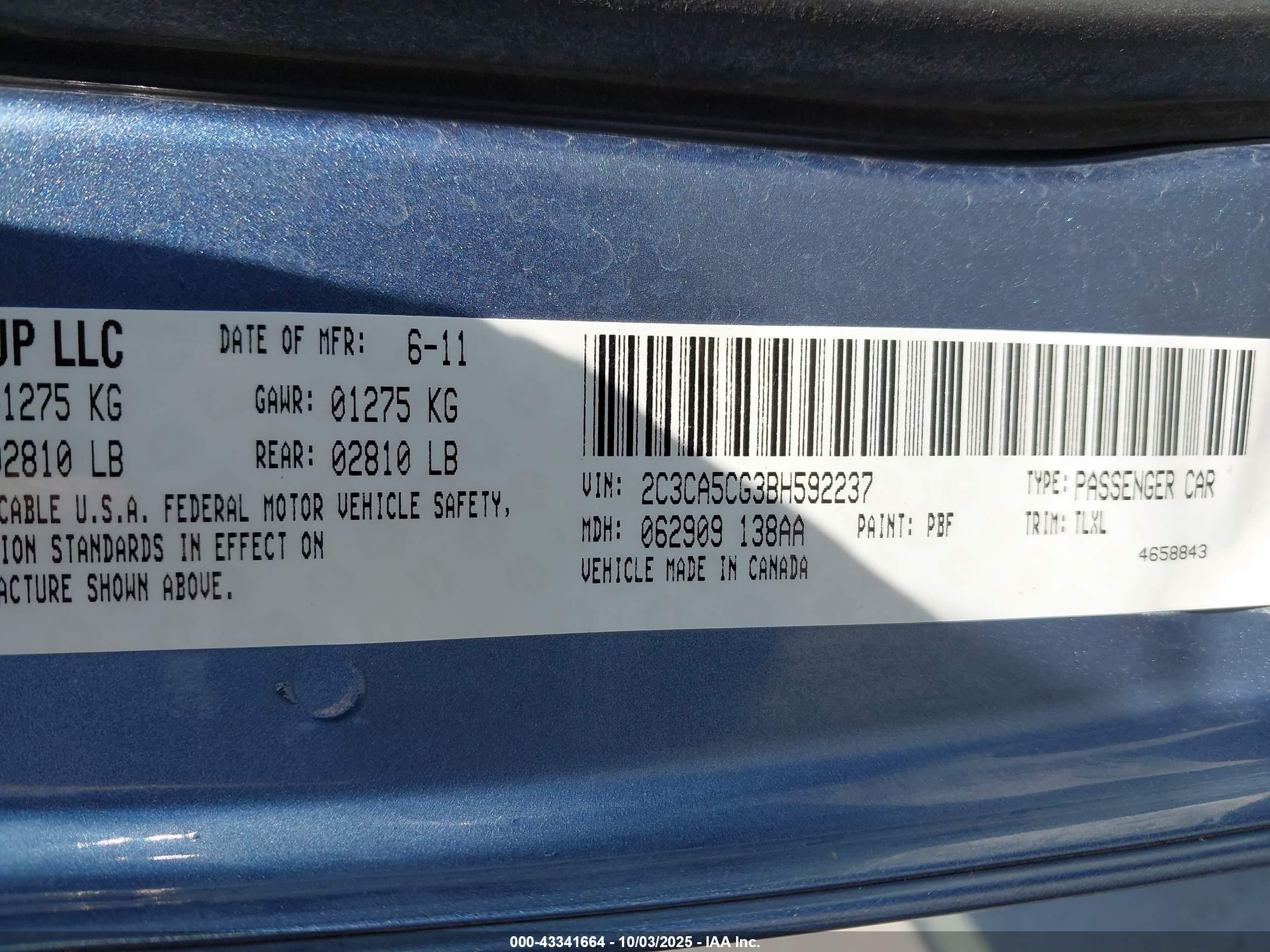 CHRYSLER 300 image 9