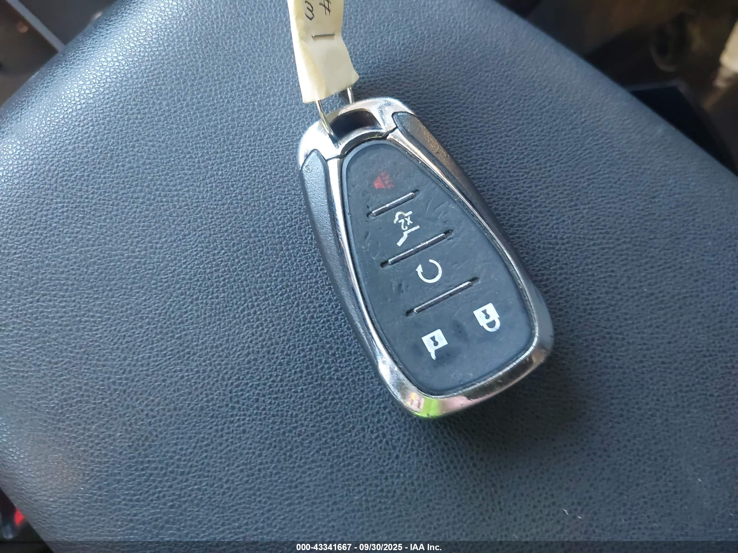 CHEVROLET EQUINOX image 11
