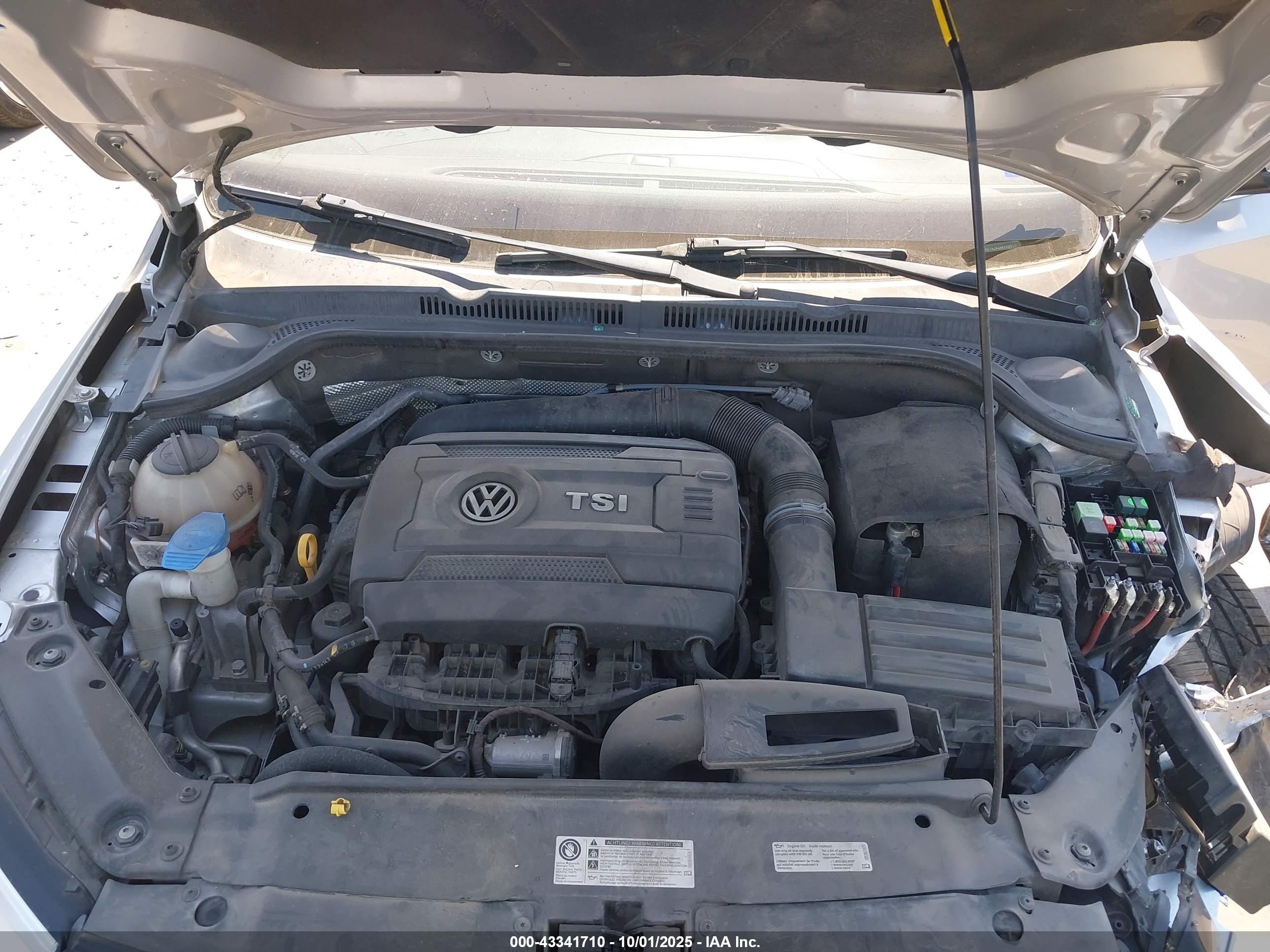 VOLKSWAGEN JETTA image 10