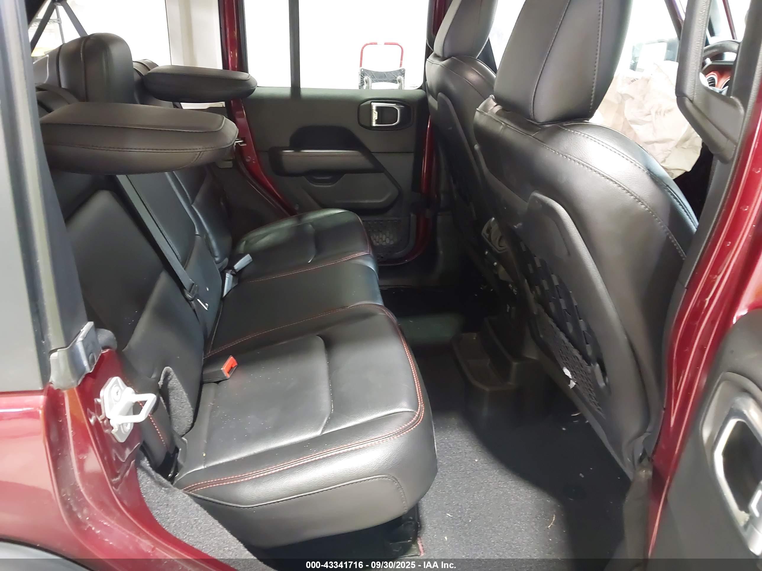 JEEP WRANGLER image 8