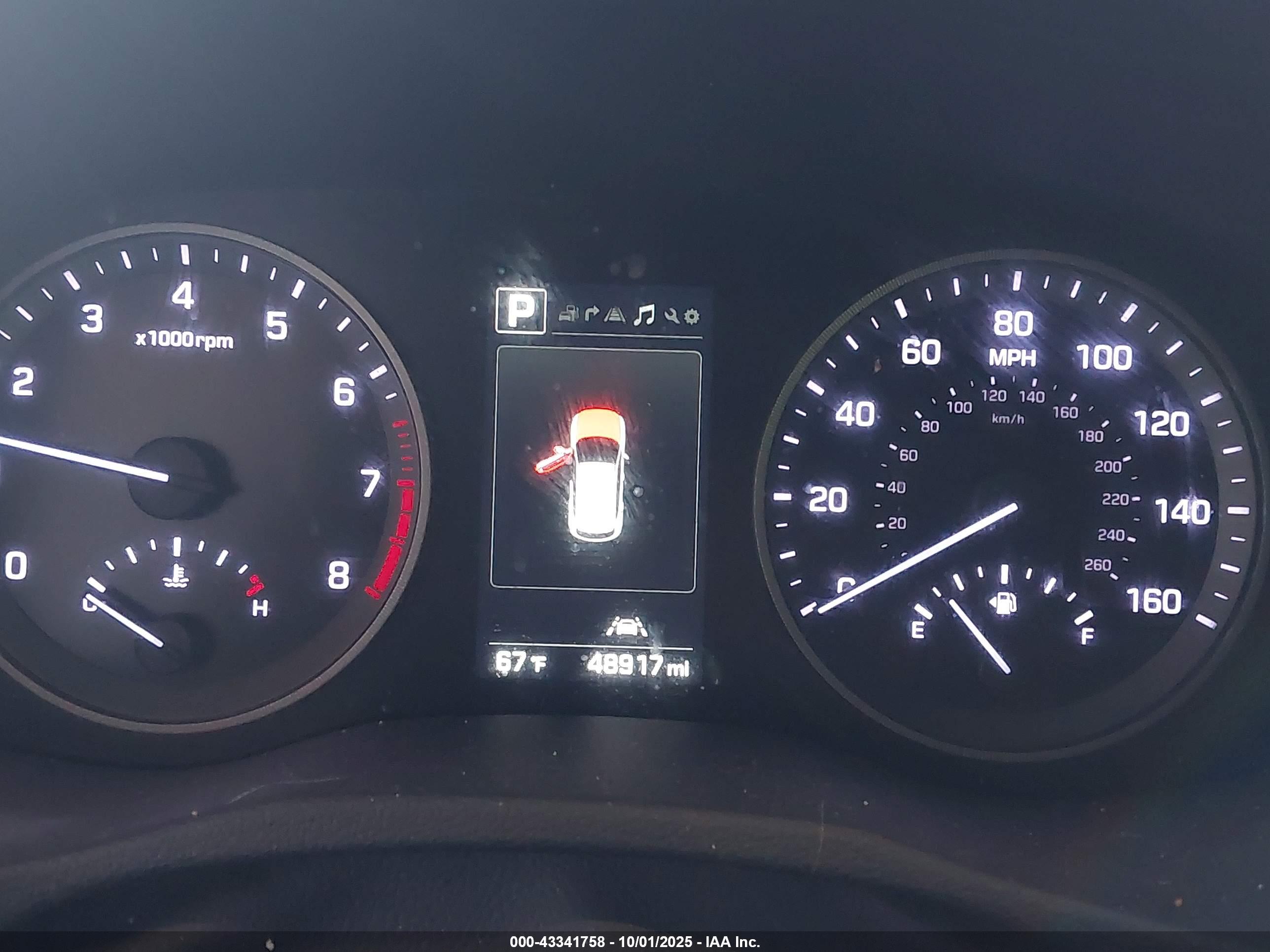 HYUNDAI TUCSON image 7