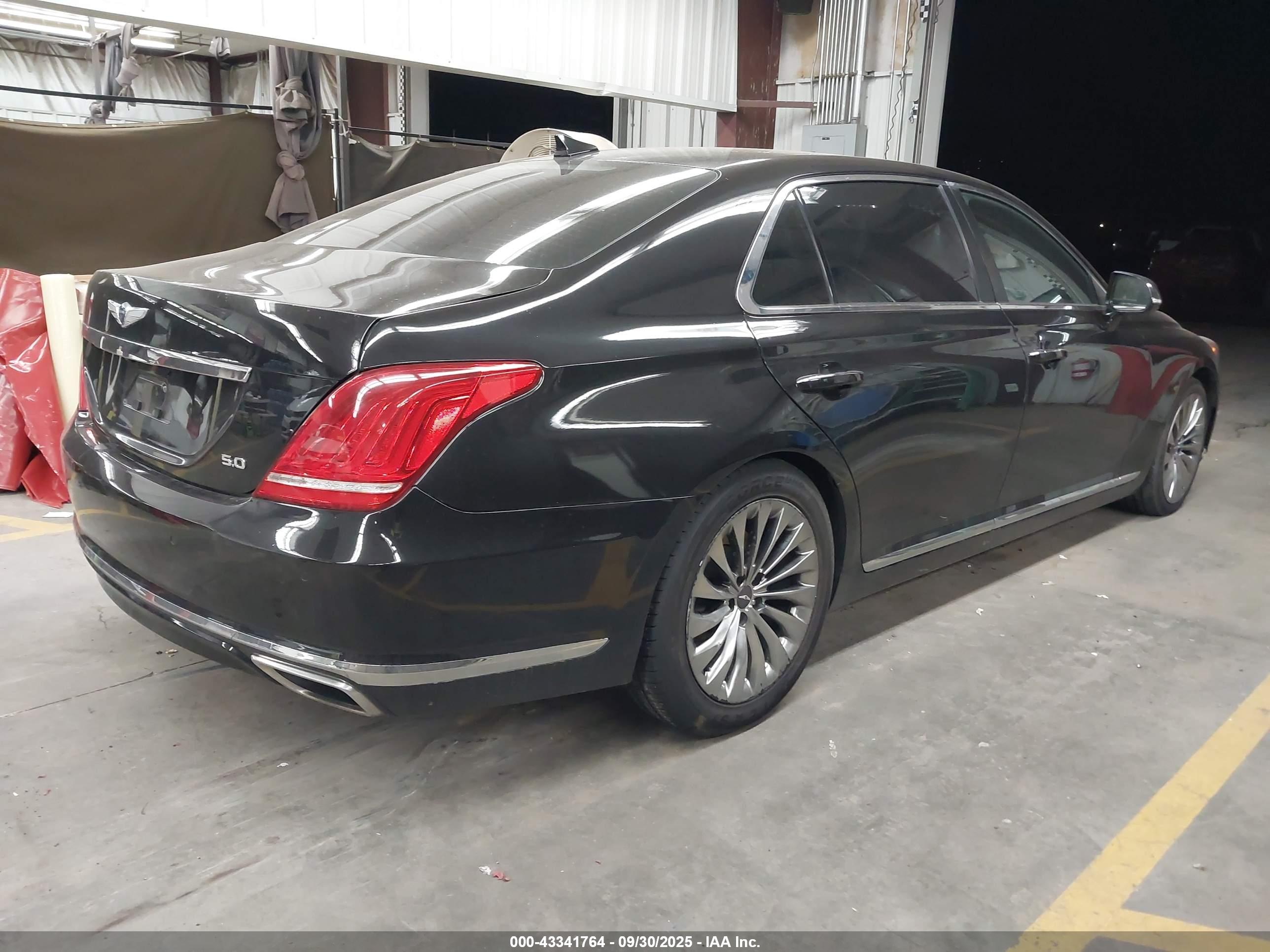 GENESIS G90 image 4