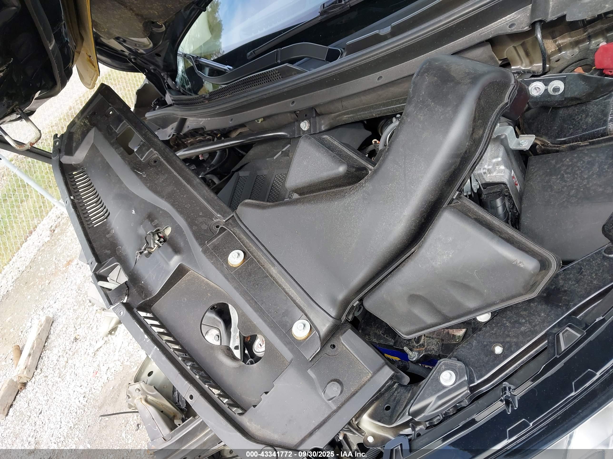 MITSUBISHI ECLIPSE image 10