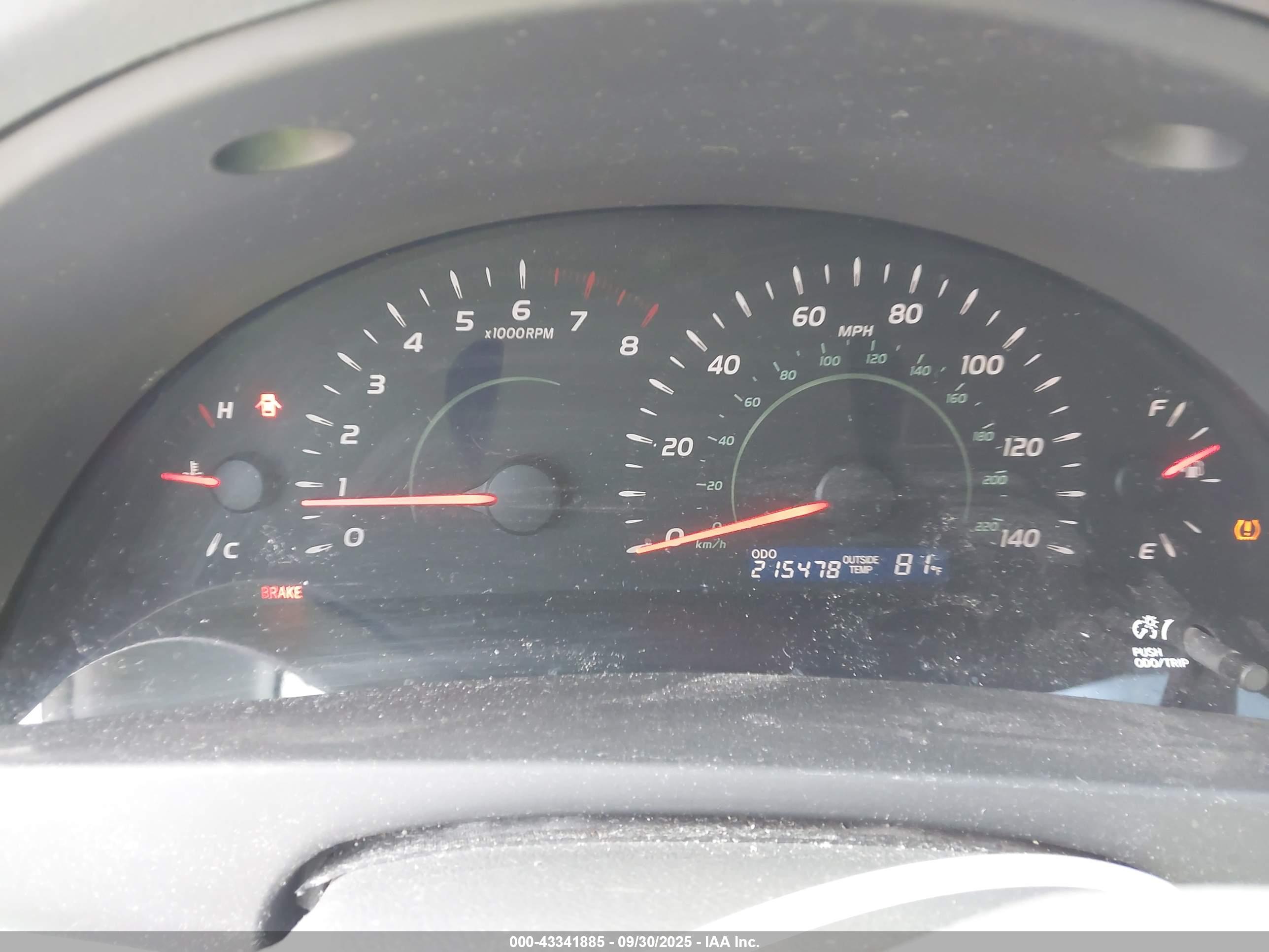 TOYOTA CAMRY image 7