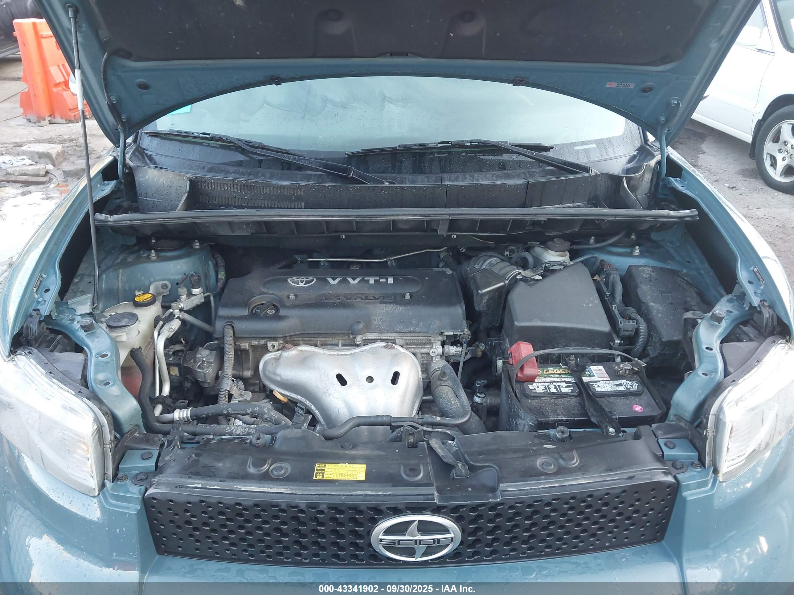 SCION XB image 10